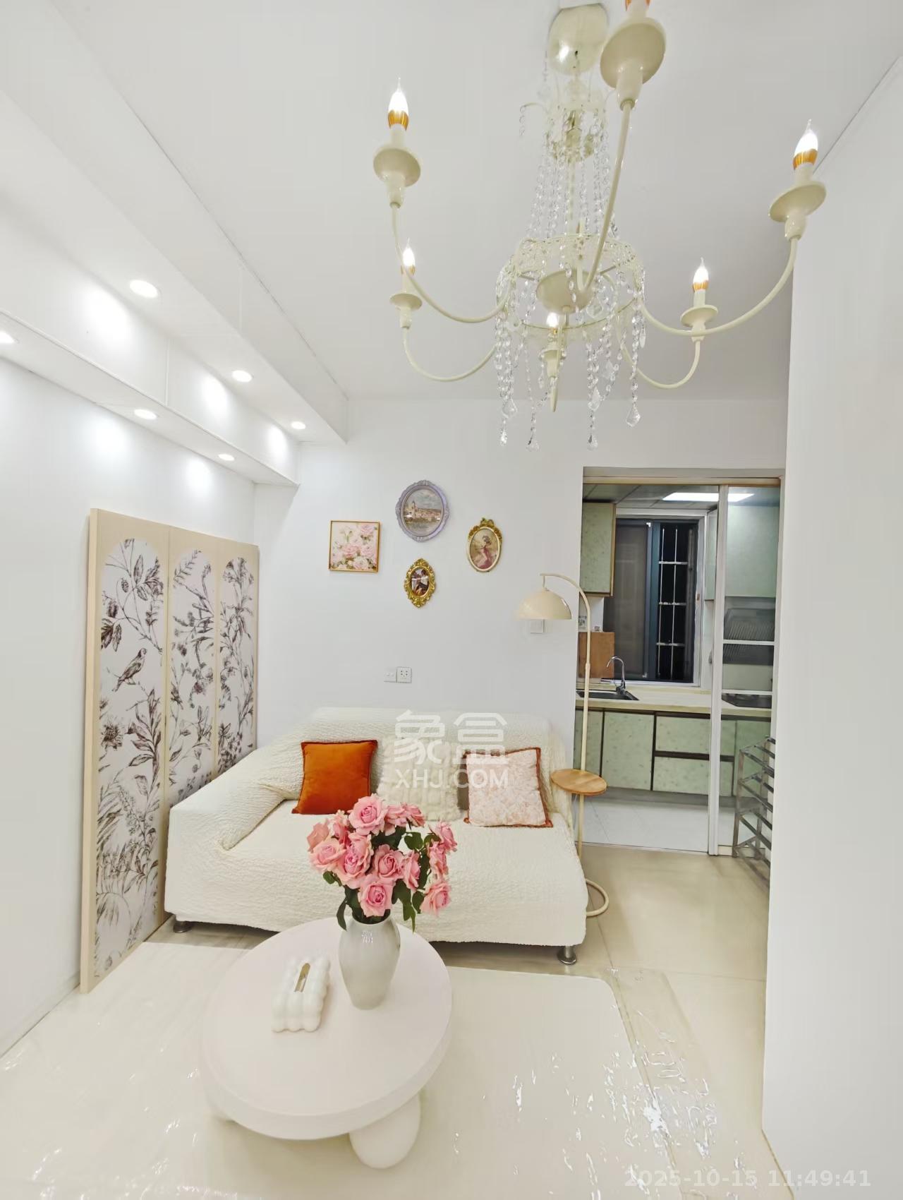 凯轩云顶  1室1厅1卫    1680.0元/月 凯轩云顶  1室1厅1卫    1680.0元/月