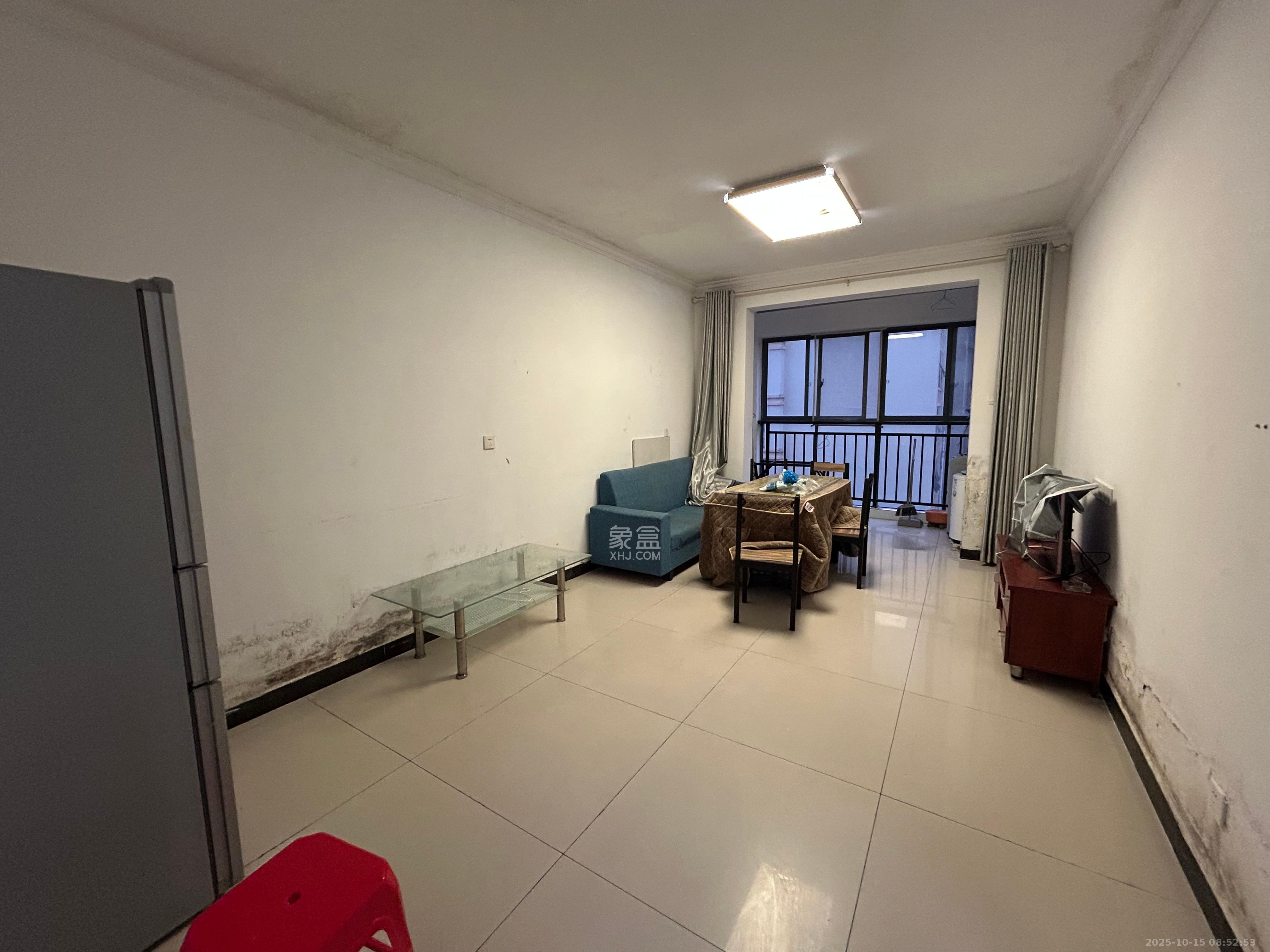 安泰嘉园(湘府邻伴) 3室2厅1卫 2200.0元/月 安泰嘉园(湘府邻伴) 3室2厅1卫 2200.0元/月室内图