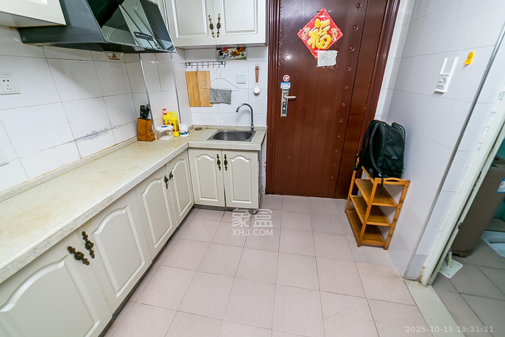 巧克力空间（建鸿达现代大厦）  1室1厅1卫    25.0万其他