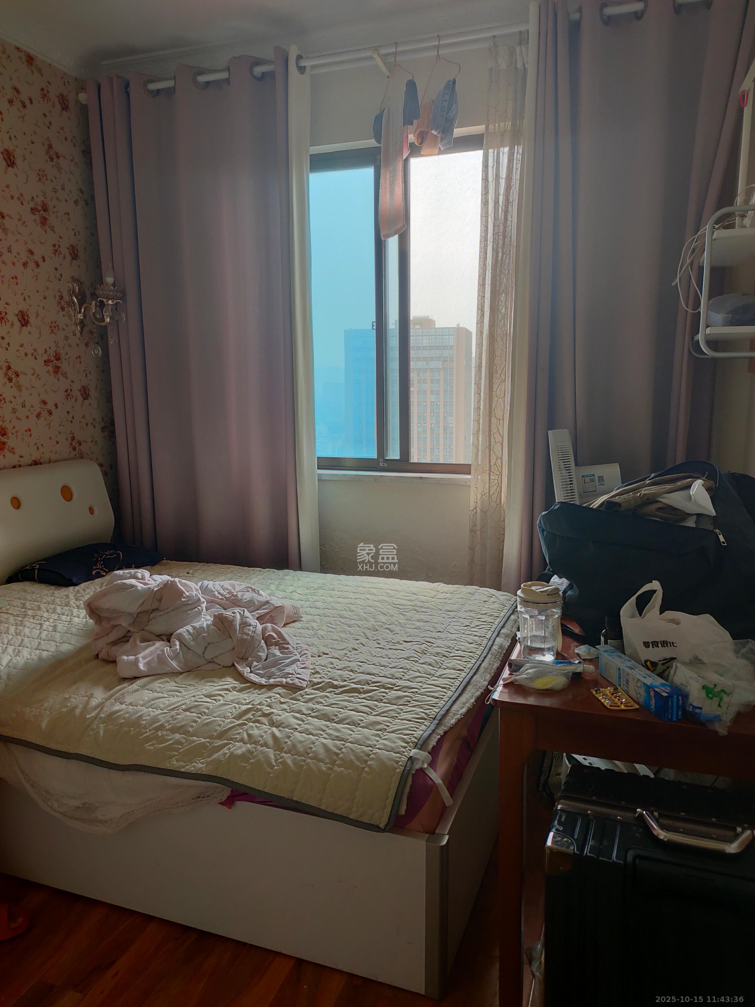 四方水岸(世方水岸) 1室2厅1卫 2600.0元/月 四方水岸(世方水岸) 1室2厅1卫 2600.0元/月室内图