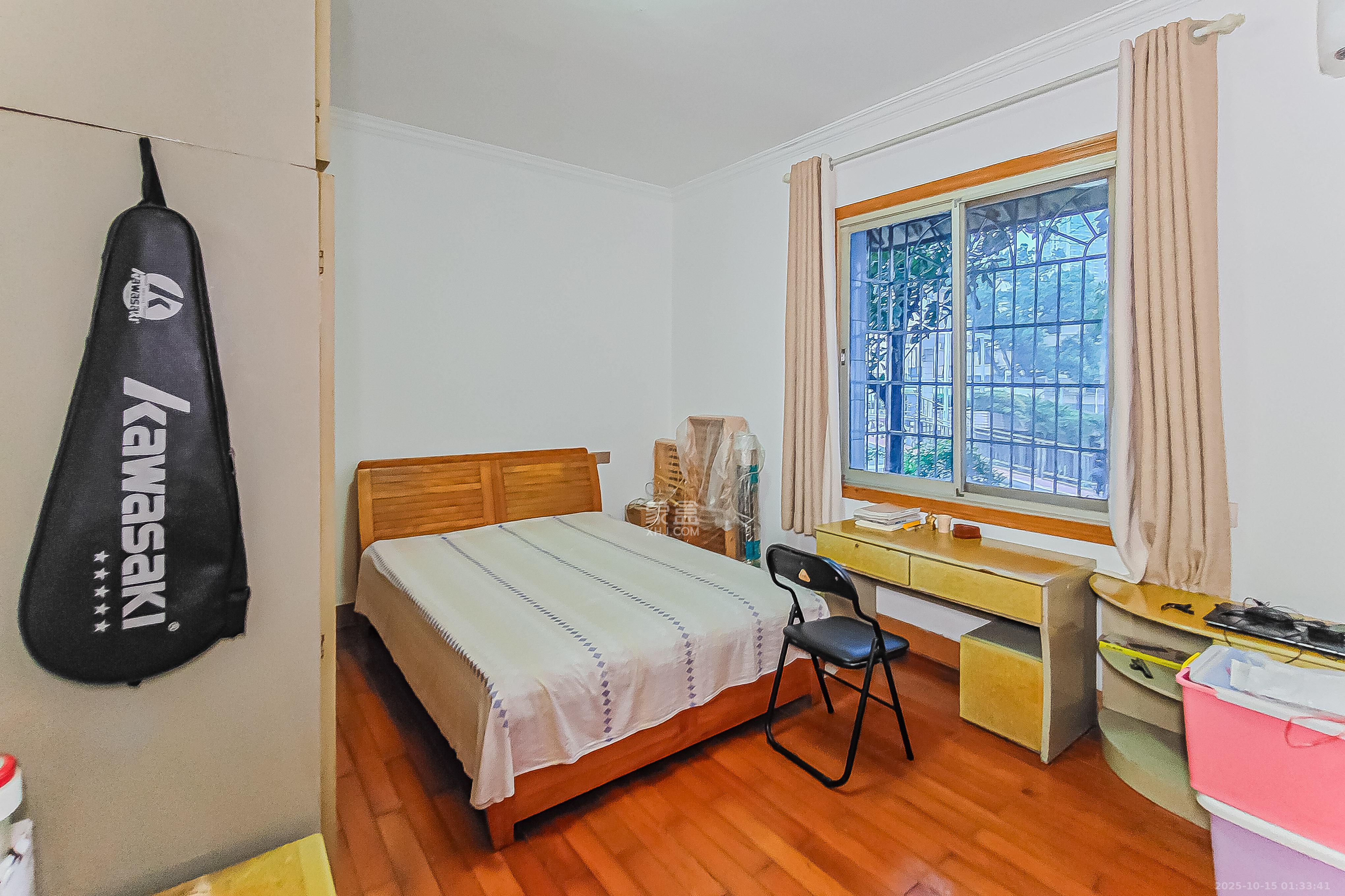 湘农桥社区  3室2厅1卫    86.8万卧室