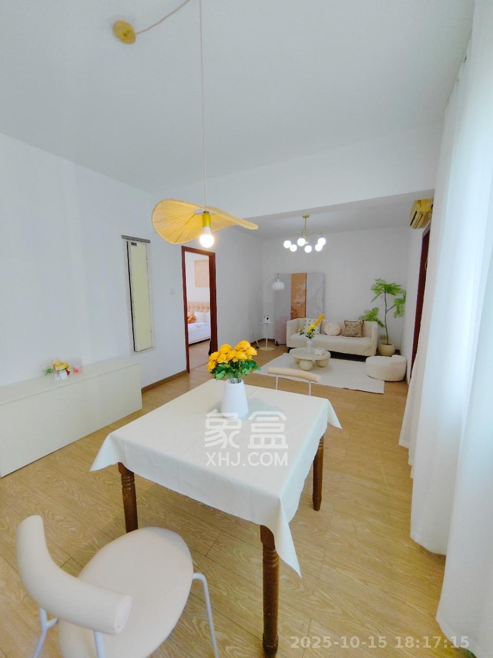 几米空间  2室2厅1卫    2280.0元/月 几米空间  2室2厅1卫    2280.0元/月