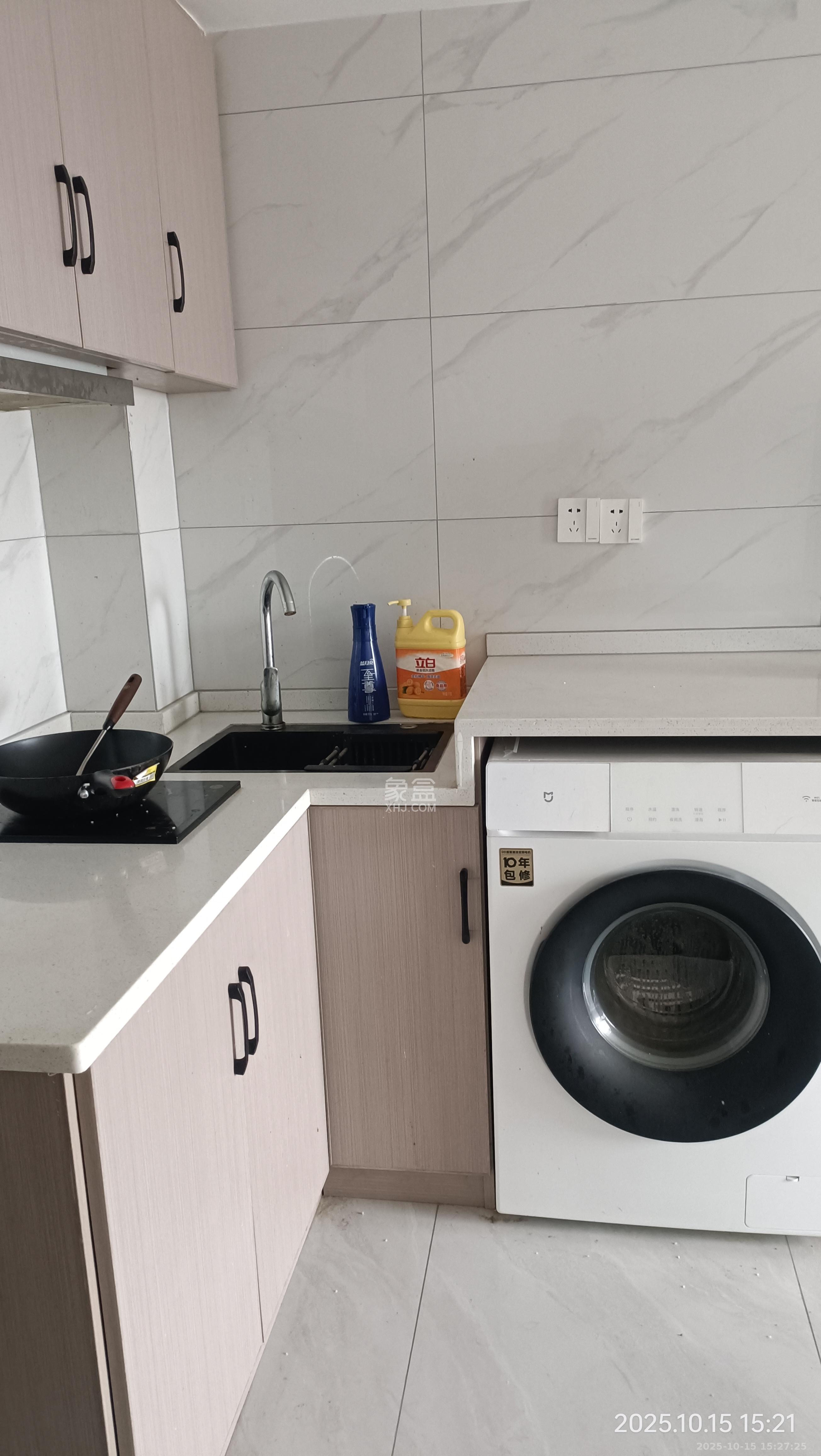 新城悦隽  1室1厅1卫    1100.0元/月 新城悦隽  1室1厅1卫    1100.0元/月室内图