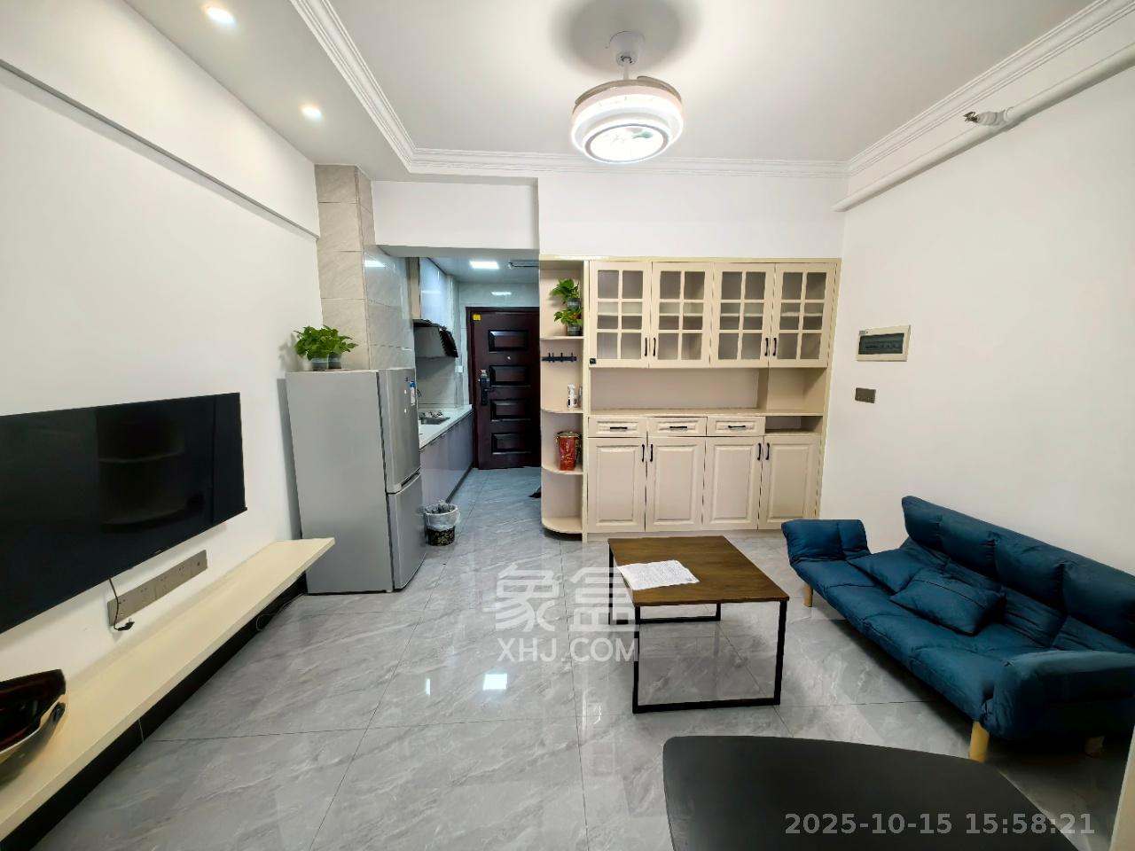 创世纪广场  1室1厅1卫    1500.0元/月 创世纪广场  1室1厅1卫    1500.0元/月