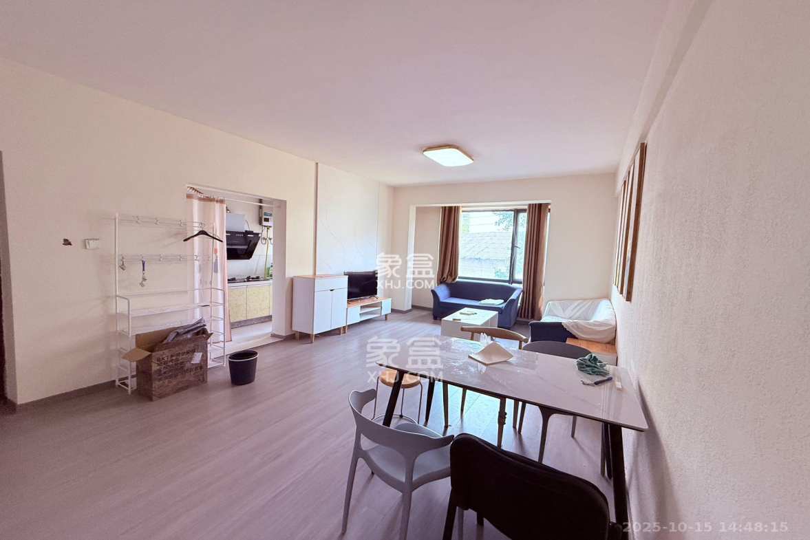 望兴景园二期(望兴西西里)  3室1厅1卫    2550.0元/月 望兴景园二期(望兴西西里)  3室1厅1卫    2550.0元/月室内图