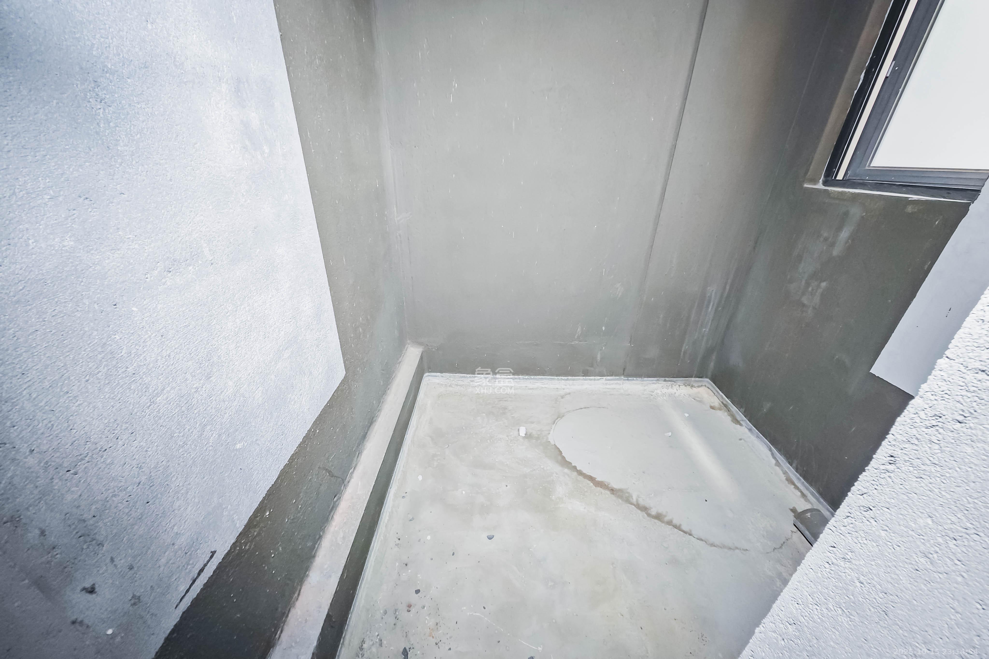 建发玖洲观澜  3室2厅2卫    160.0万其他