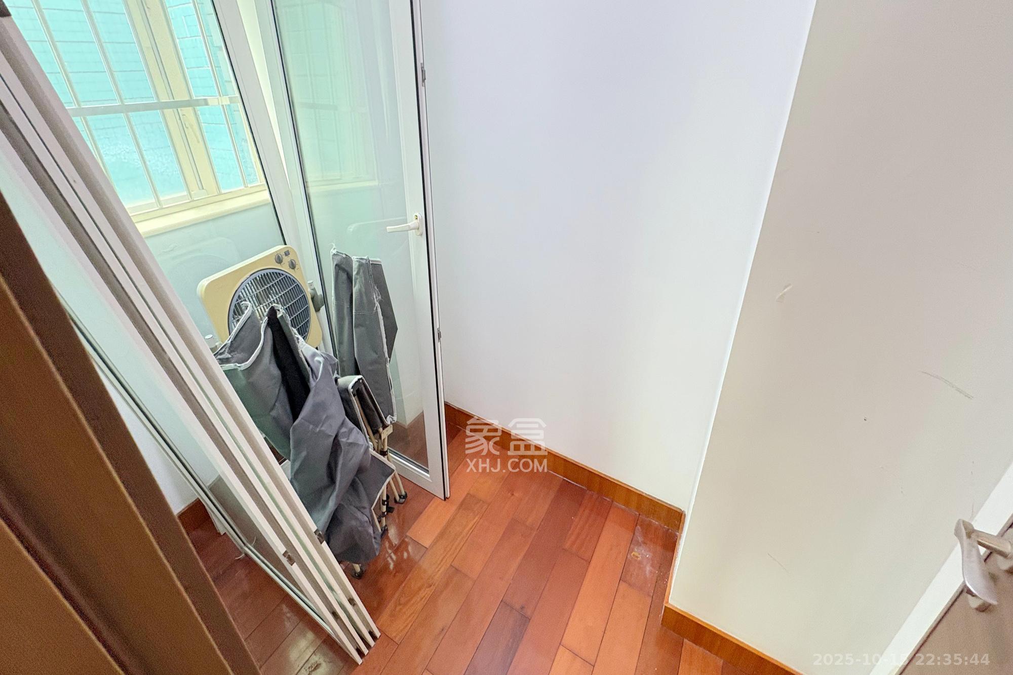 梦泽园  4室2厅3卫    228.0万其他