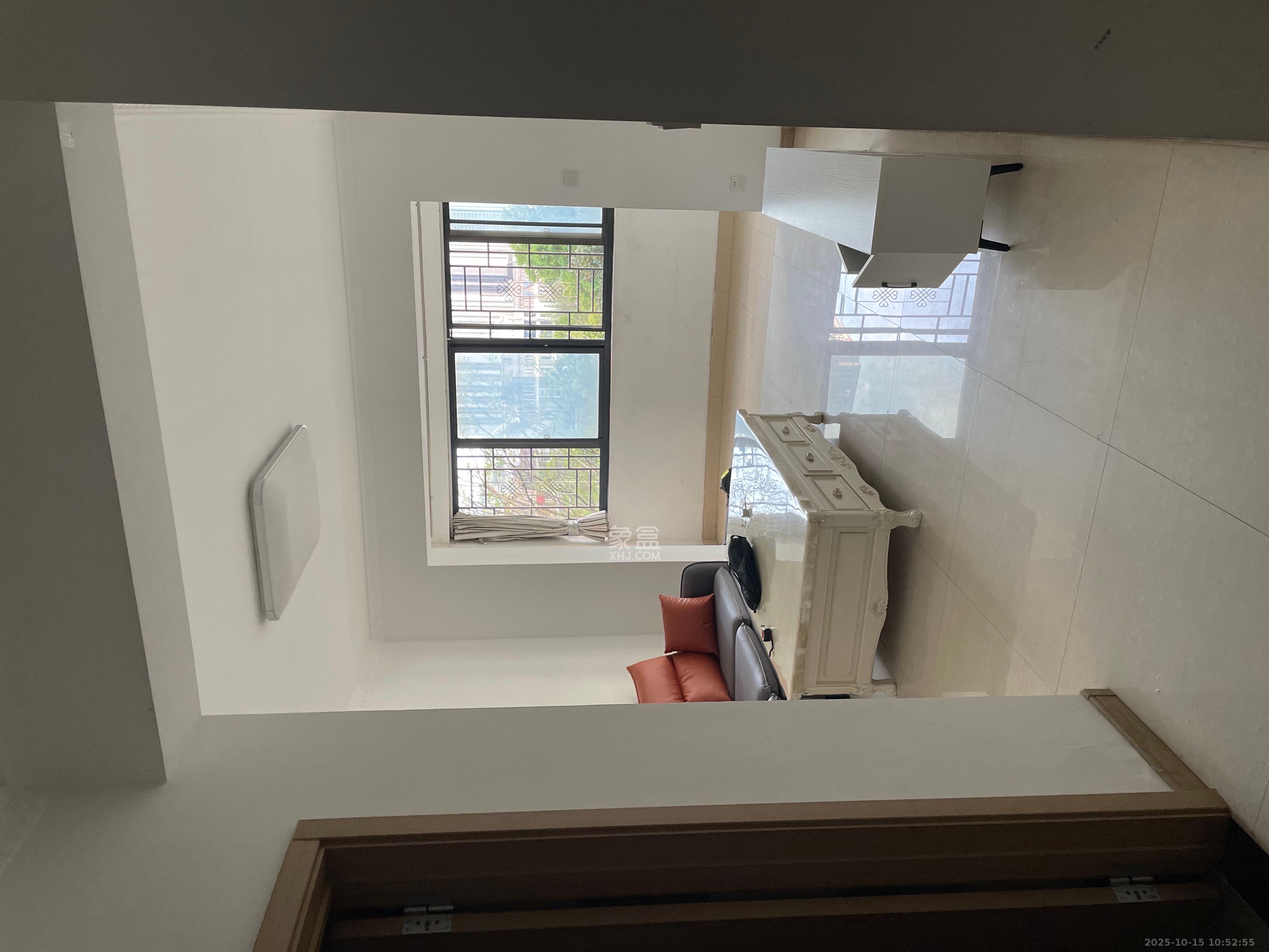 五矿万境水岸一期(万境水岸嘉苑)  1室2厅1卫    2000.0元/月 五矿万境水岸一期(万境水岸嘉苑)  1室2厅1卫    2000.0元/月室内图