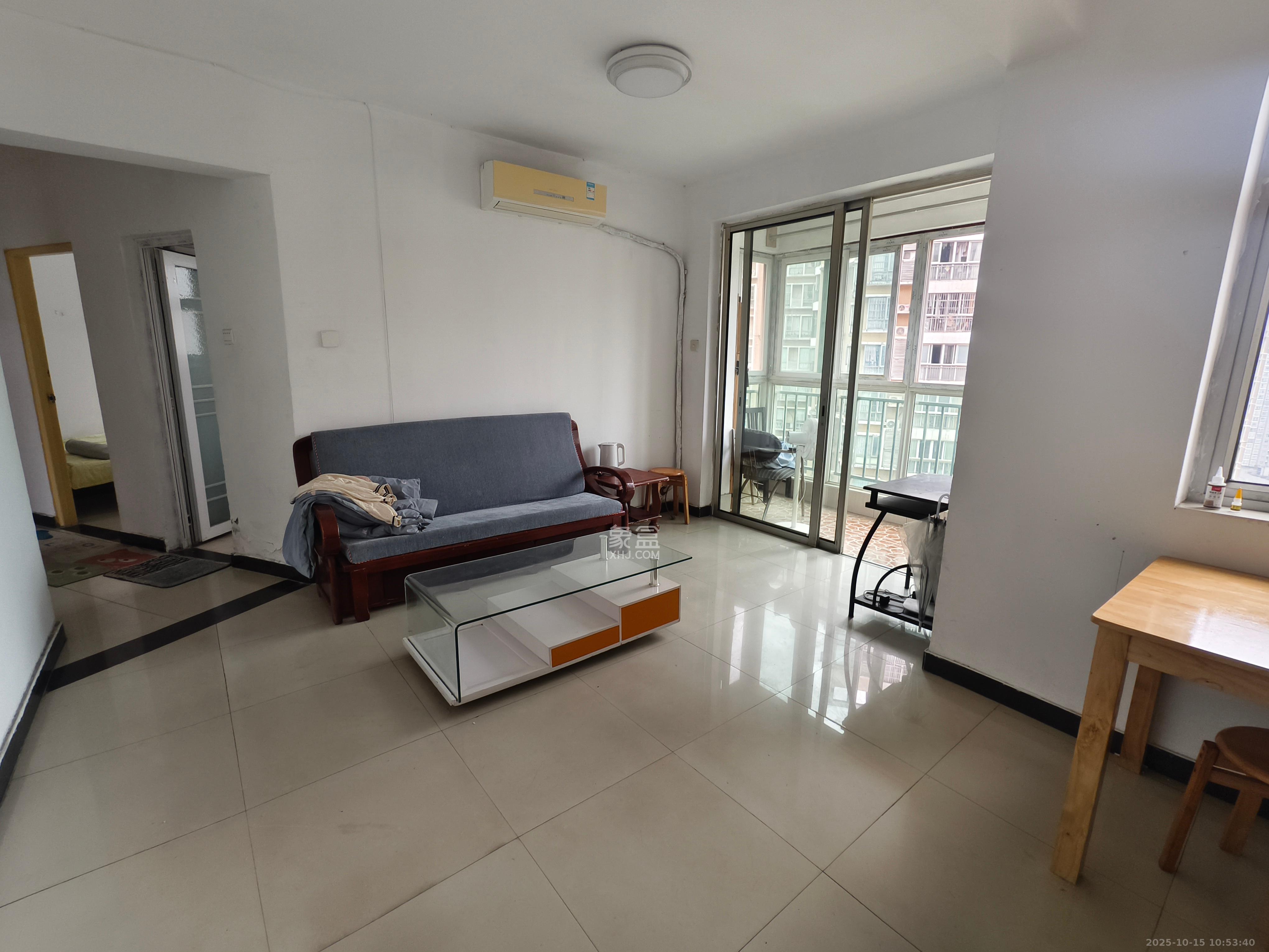 凯通国际城(凯通朝庭) 3室1厅1卫 2200.0元/月 凯通国际城(凯通朝庭) 3室1厅1卫 2200.0元/月室内图