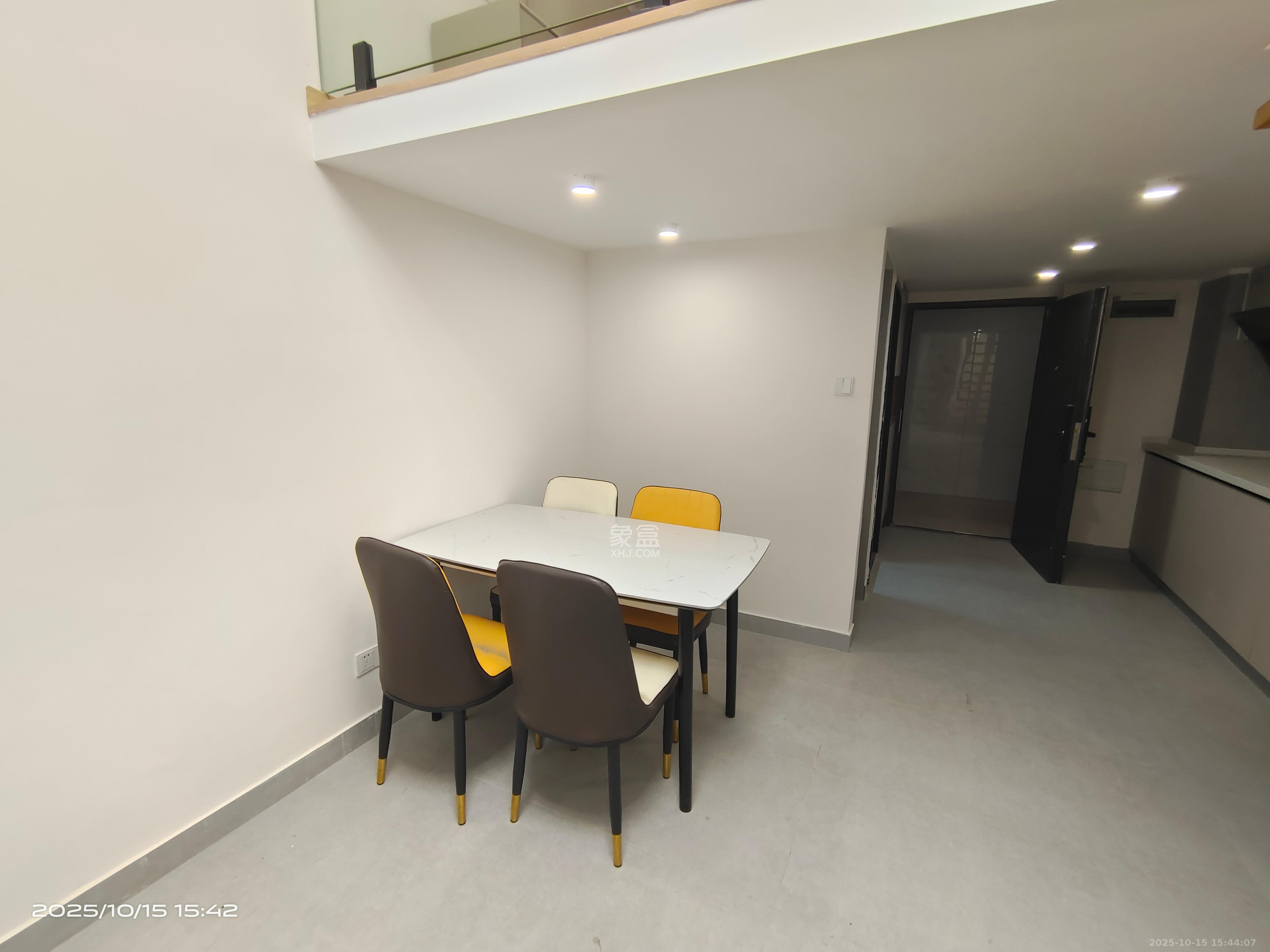 敬天广场   48.43㎡      2600.0元/月室内图