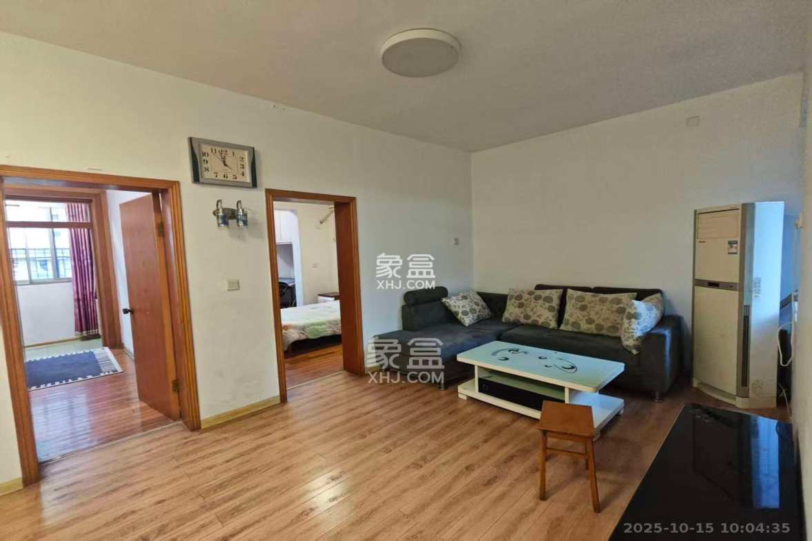 省水院宿舍 2室2厅1卫 1800.0元/月 省水院宿舍 2室2厅1卫 1800.0元/月室内图