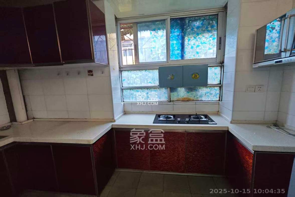 省水院宿舍 2室2厅1卫 1800.0元/月 省水院宿舍 2室2厅1卫 1800.0元/月室内图