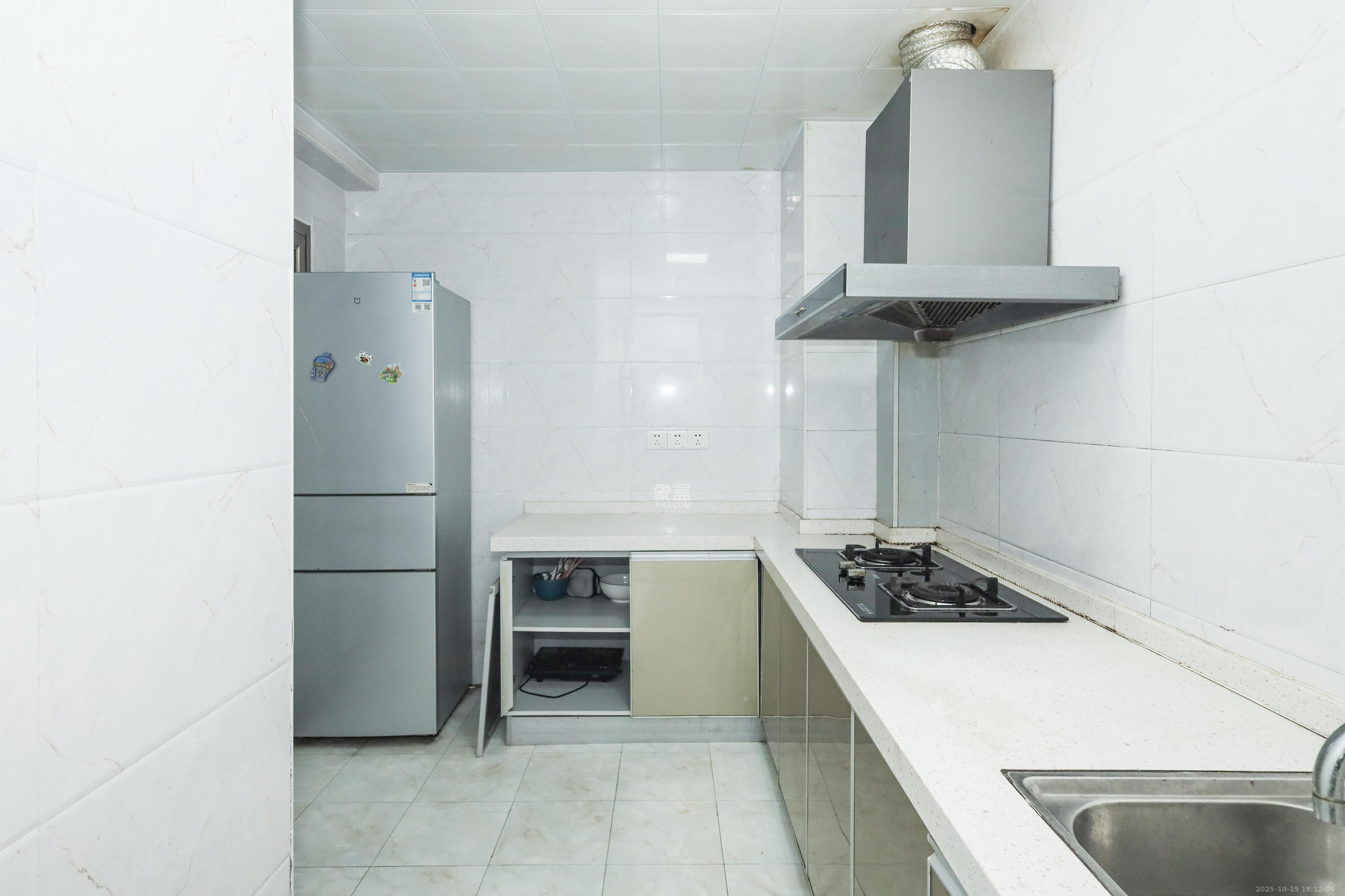 梅溪湖合能璞丽  3室2厅2卫    108.8万 梅溪湖合能璞丽  3室2厅2卫    108.8万厨房