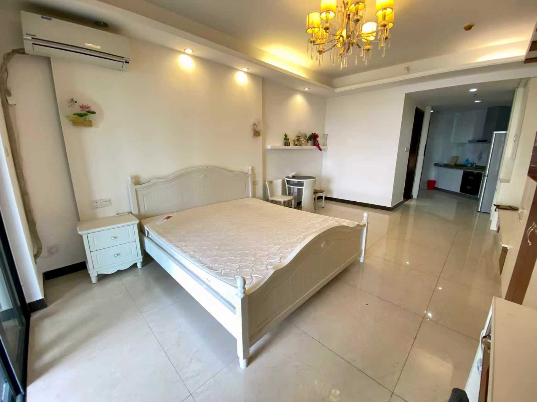 恒大海口湾二期 1室1厅1卫 2300.0元/月 恒大海口湾二期 1室1厅1卫 2300.0元/月室内图