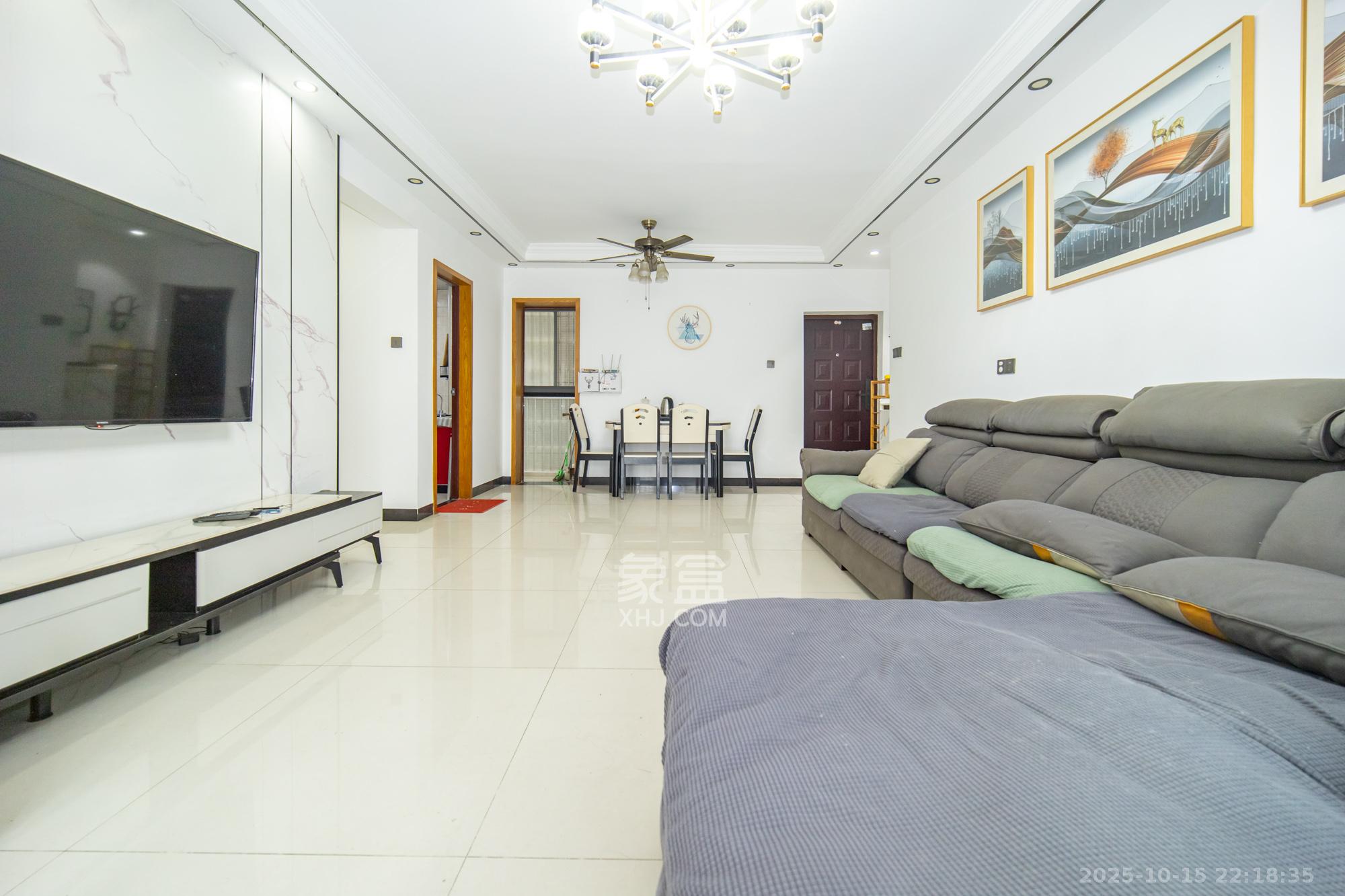 尚都花园城  3室2厅1卫    75.0万