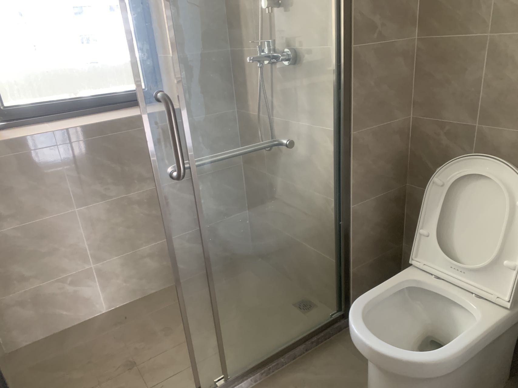 海府大院（海府路41号）  3室2厅2卫    3600.0元/月室内图