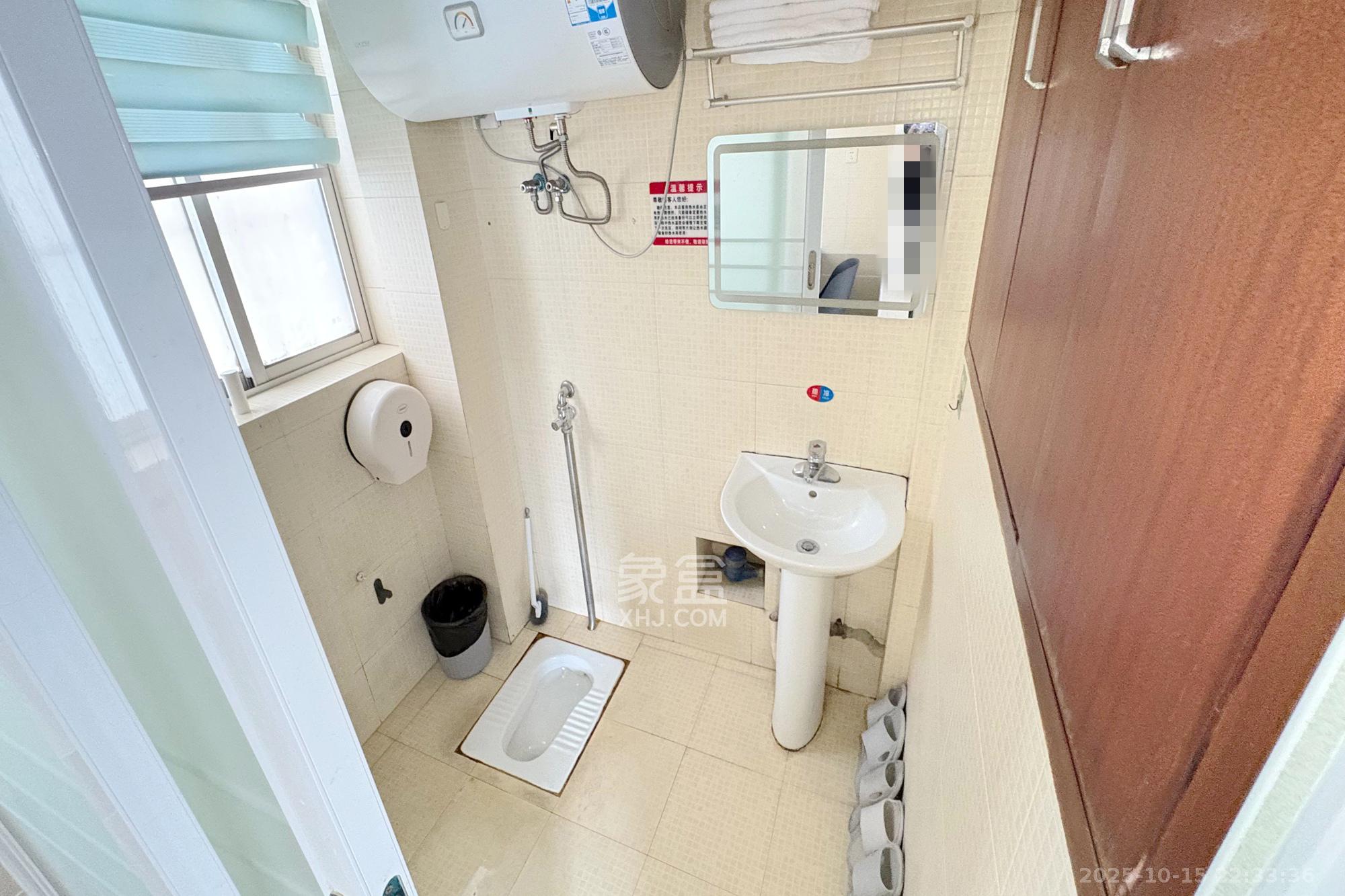 景江东方 1室1厅1卫 47.8万 景江东方 1室1厅1卫 47.8万卫生间