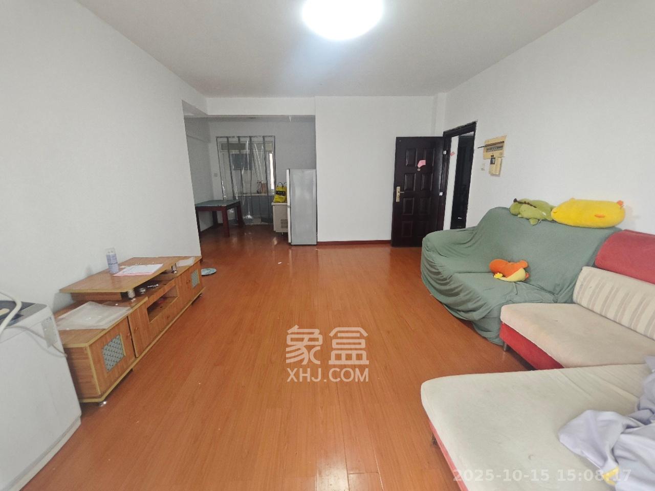 月湖兰庭  3室2厅1卫    2600.0元/月