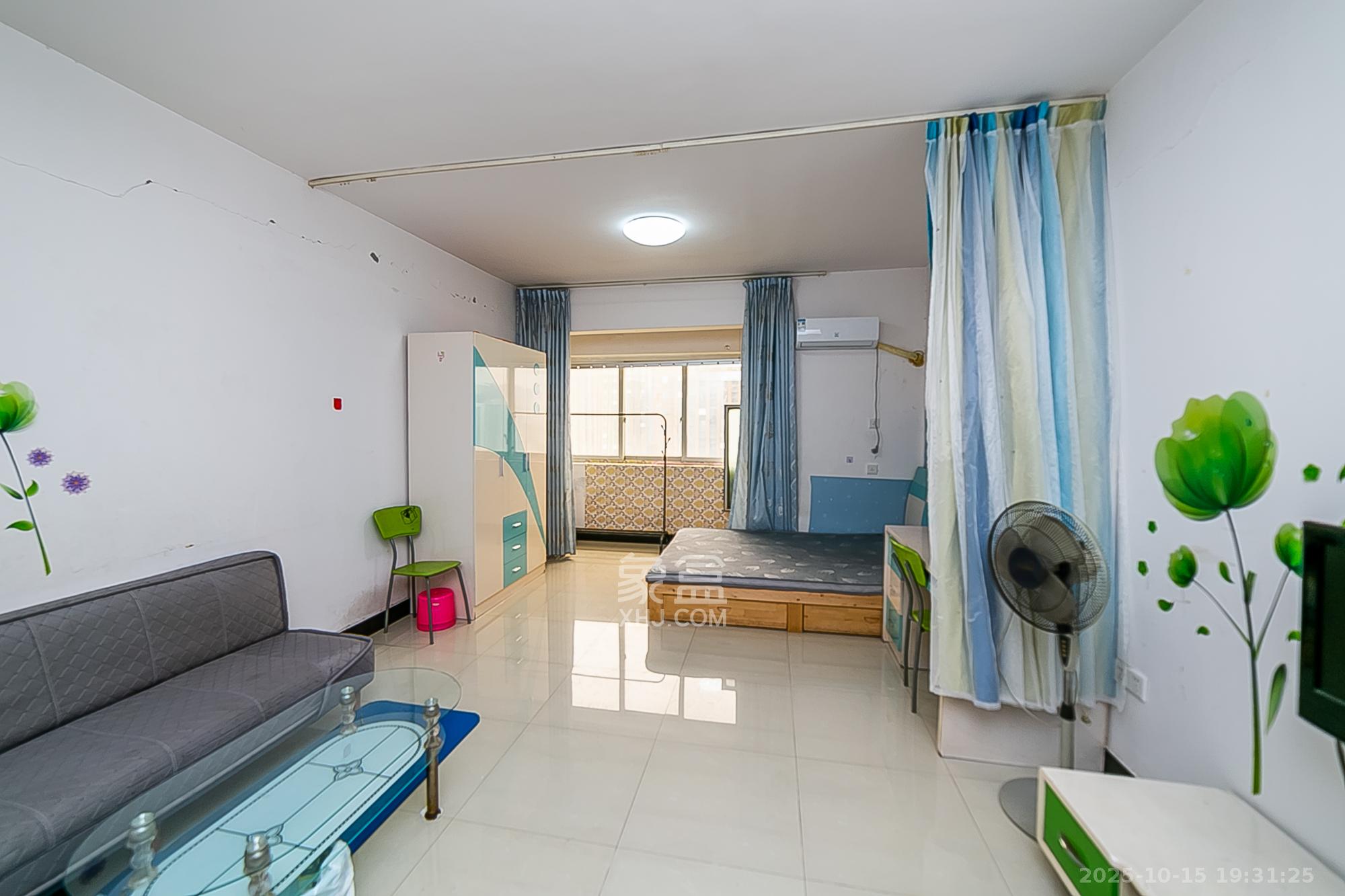 巧克力空间（建鸿达现代大厦）  1室1厅1卫    25.0万