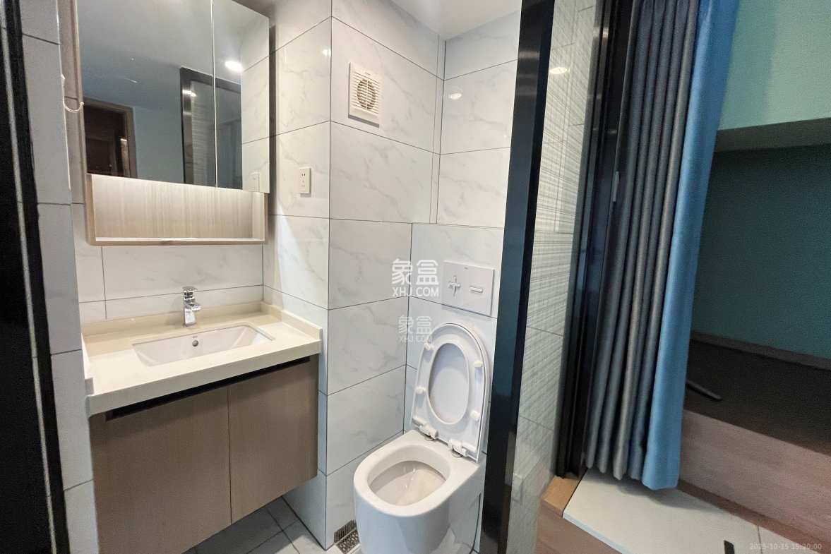 藏珑湖上公馆 1室1厅1卫 2800.0元/月 藏珑湖上公馆 1室1厅1卫 2800.0元/月室内图