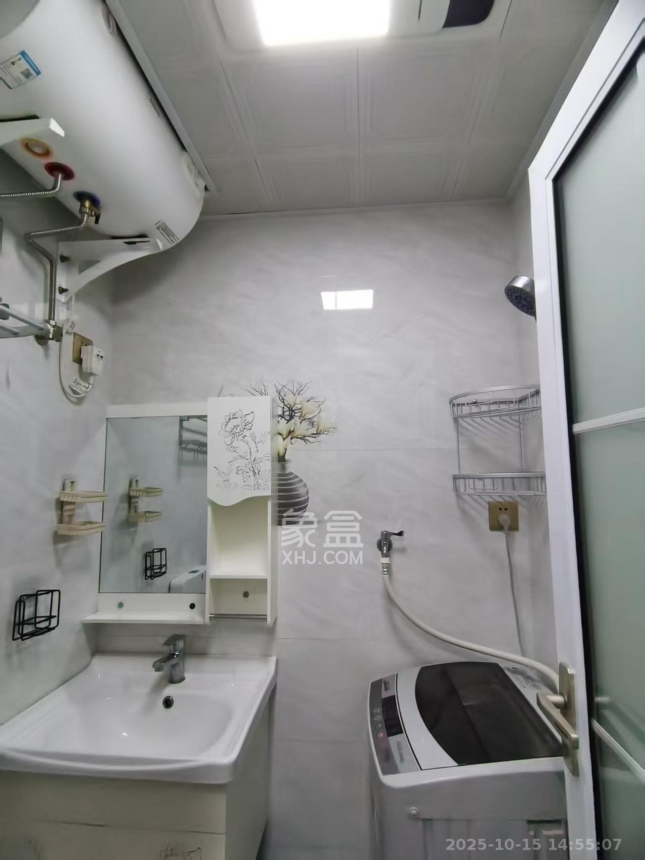 叠彩兰亭  1室1厅1卫    1200.0元/月室内图