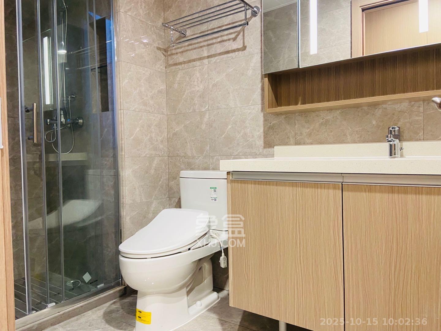 旭辉雨花郡  3室2厅2卫    4800.0元/月 旭辉雨花郡  3室2厅2卫    4800.0元/月室内图