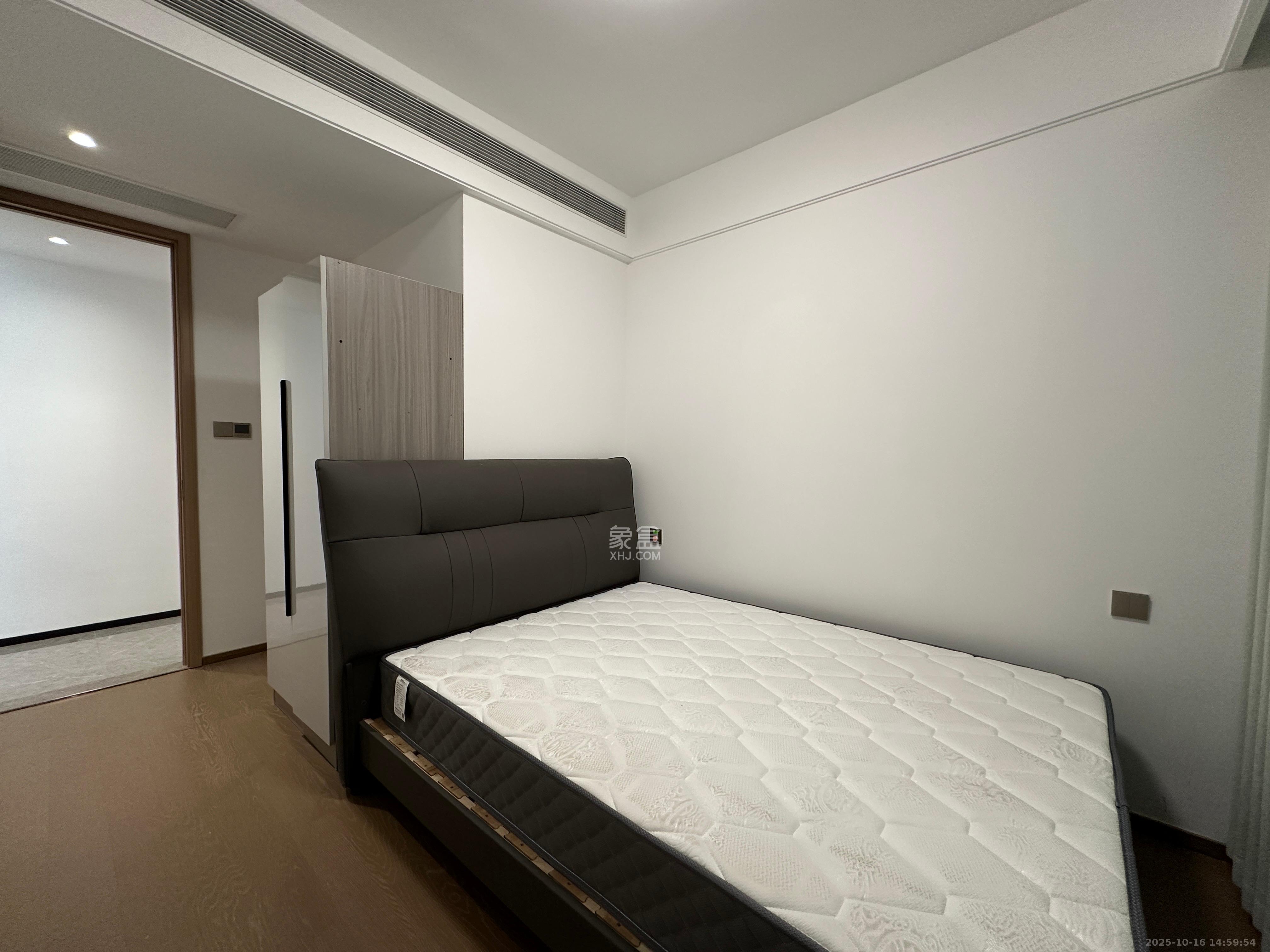 时代建发和著  4室2厅2卫    4500.0元/月室内图