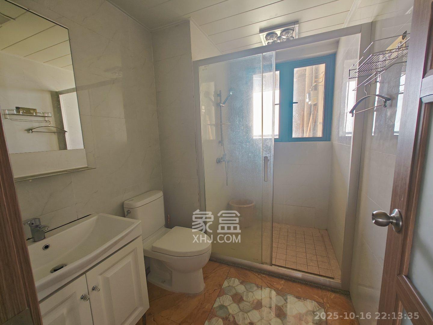 碧桂园威尼斯城  4室2厅3卫    4000.0元/月 碧桂园威尼斯城  4室2厅3卫    4000.0元/月室内图