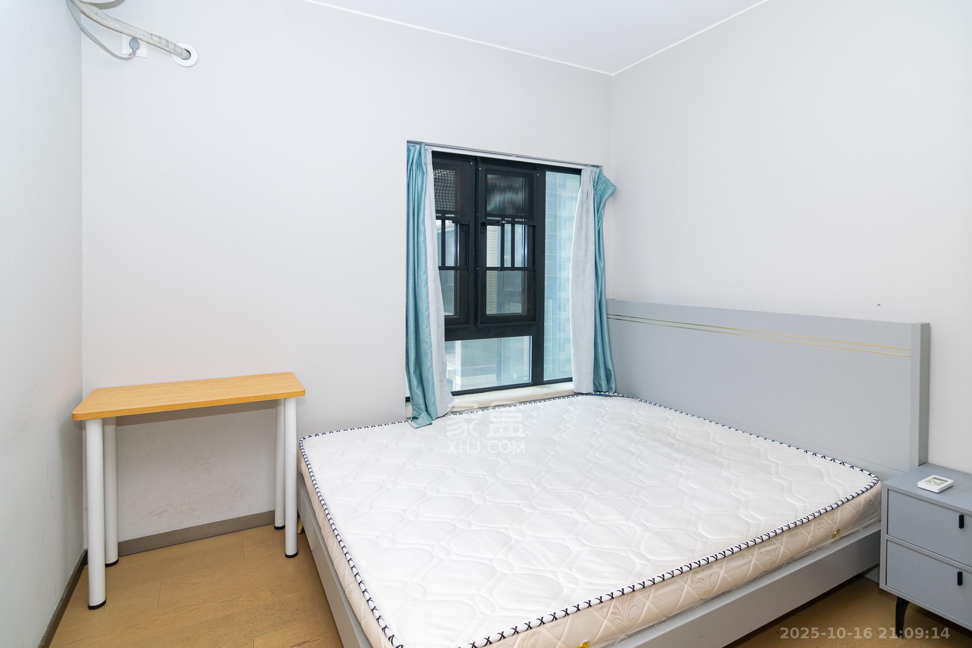 时代年华  4室2厅2卫    123.0万 时代年华  4室2厅2卫    123.0万卧室