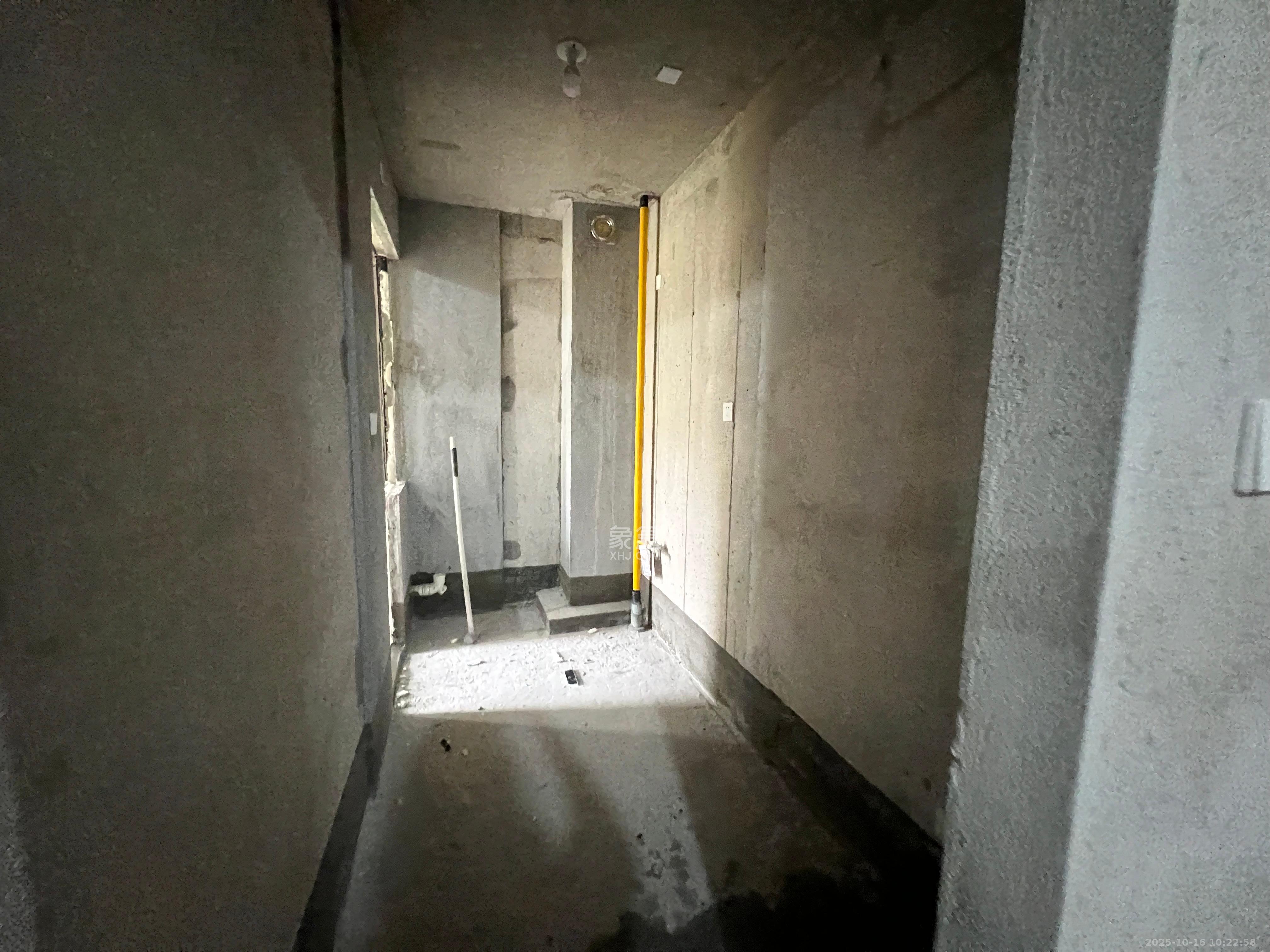 望远嘉苑  2室2厅1卫    2200.0元/月 望远嘉苑  2室2厅1卫    2200.0元/月室内图