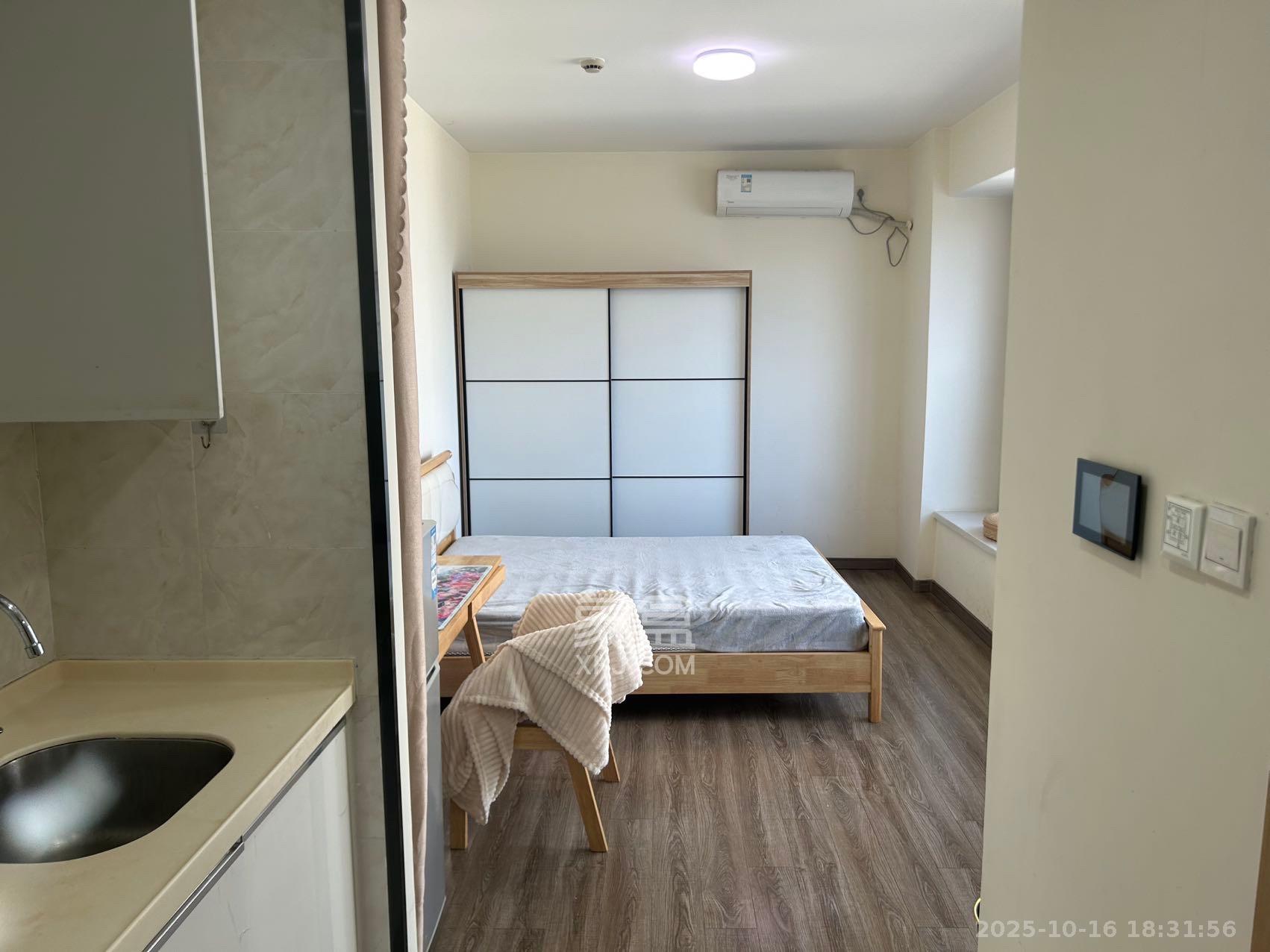 卓越浅水湾  1室0厅0卫    1500.0元/月 卓越浅水湾  1室0厅0卫    1500.0元/月室内图