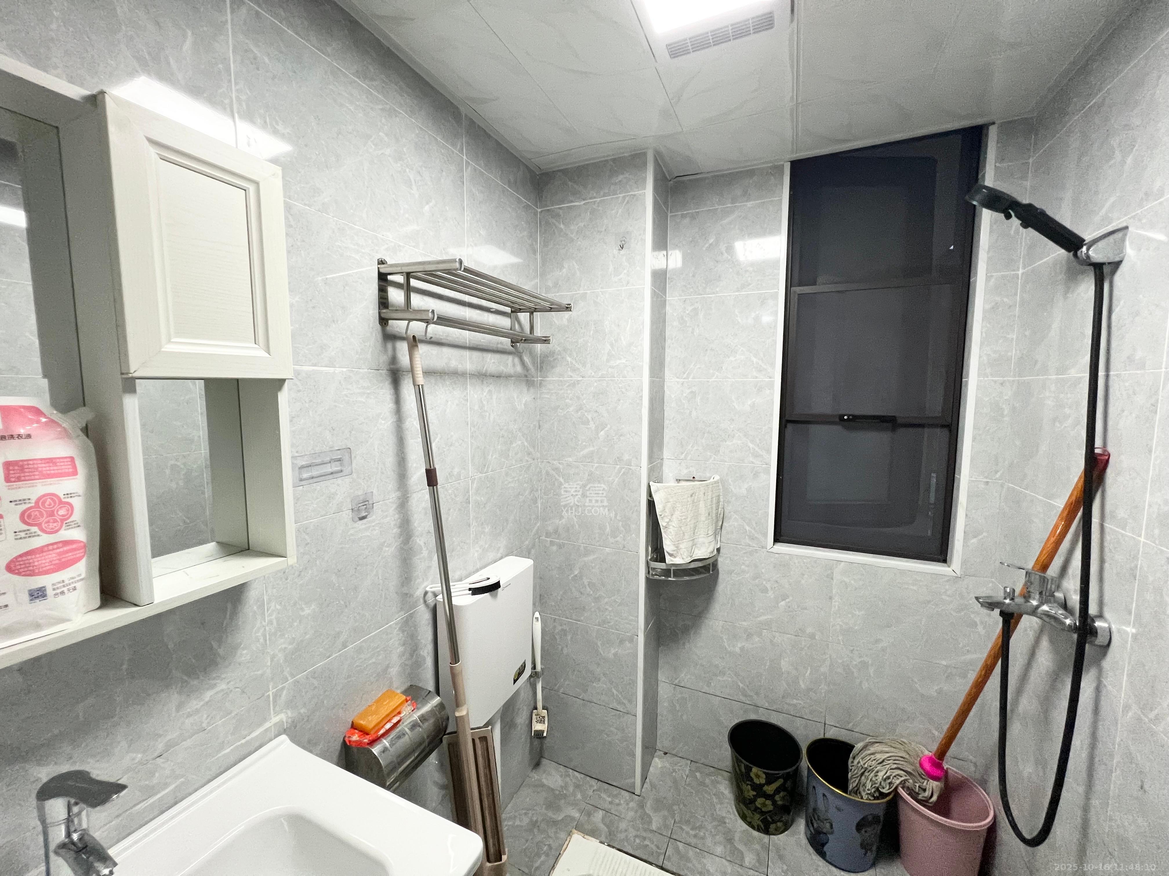 东合新苑 2室0厅0卫 2100.0元/月 东合新苑 2室0厅0卫 2100.0元/月室内图