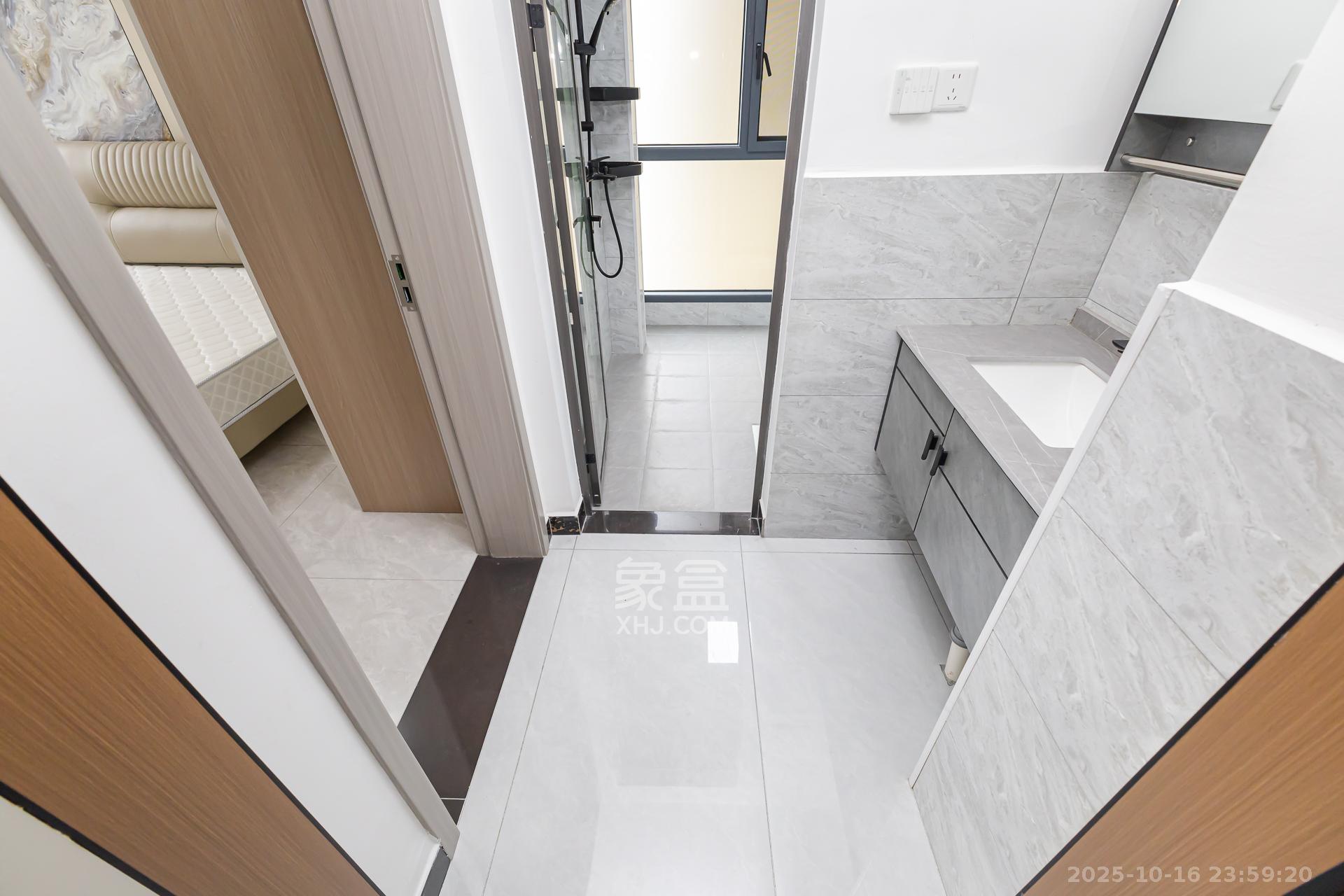 明发阅江悦府 3室2厅1卫 78.0万 明发阅江悦府 3室2厅1卫 78.0万卫生间