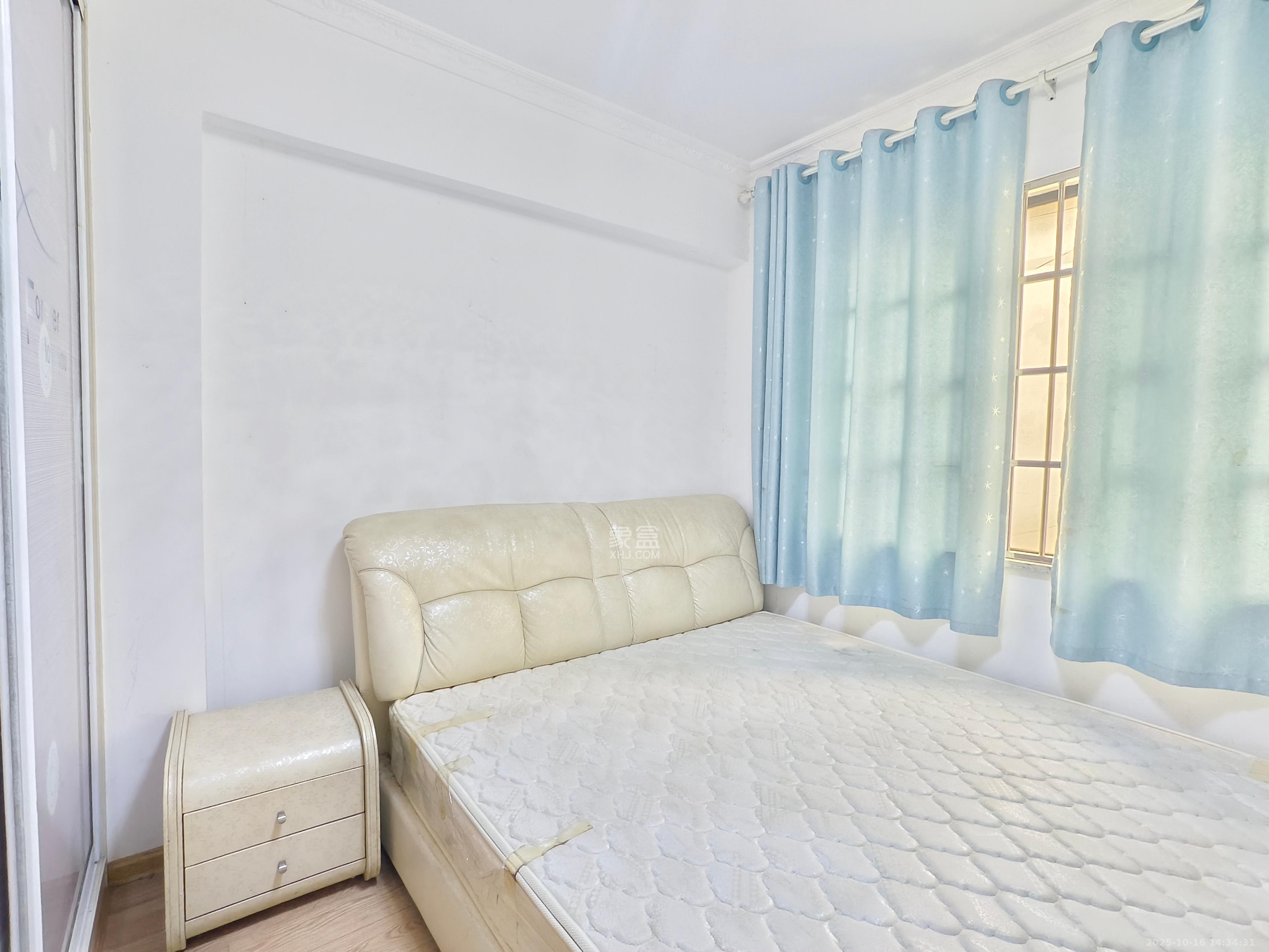 深业睿城  3室2厅2卫    2500.0元/月室内图