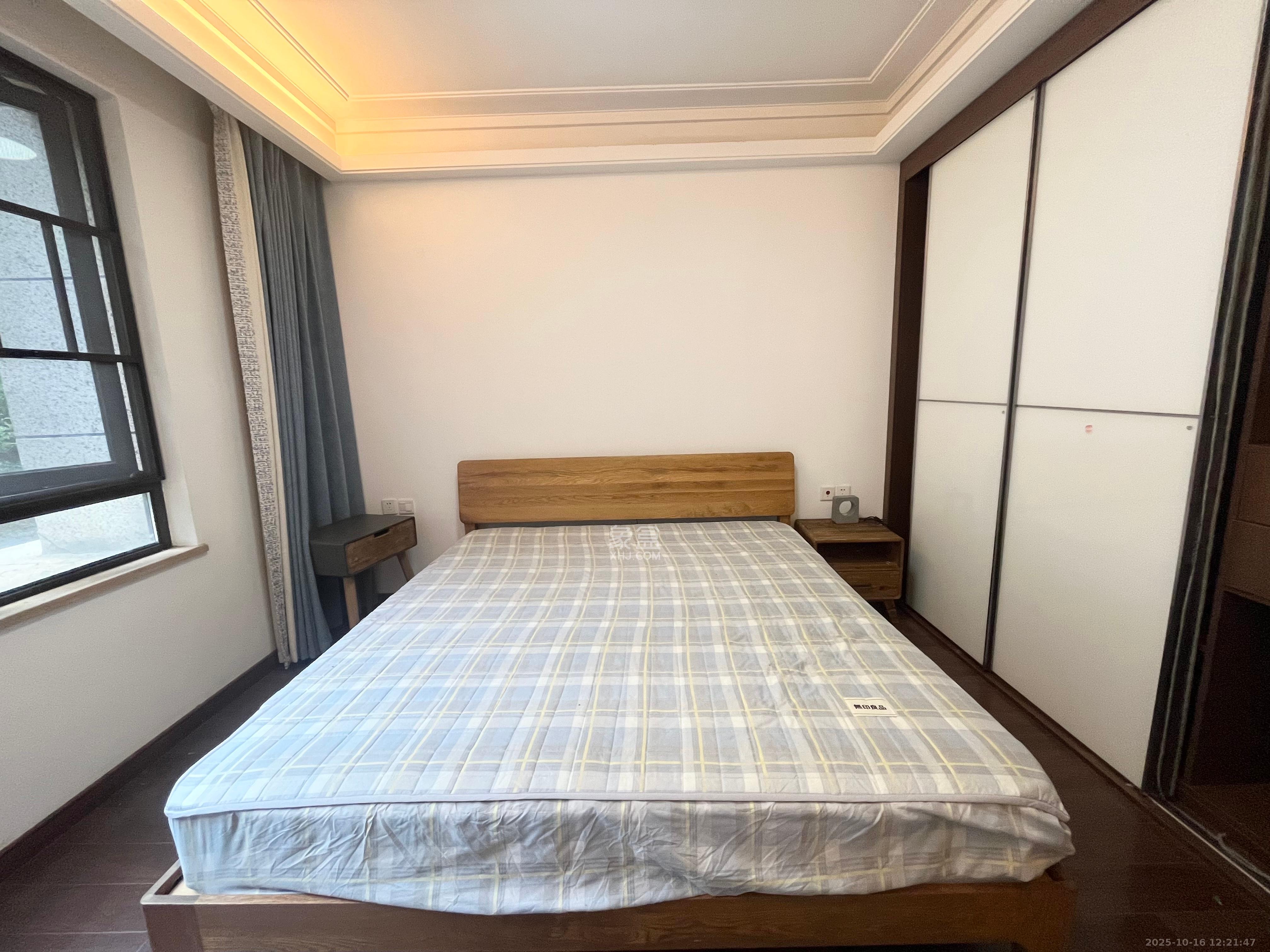 万科紫台  3室2厅1卫    4000.0元/月室内图