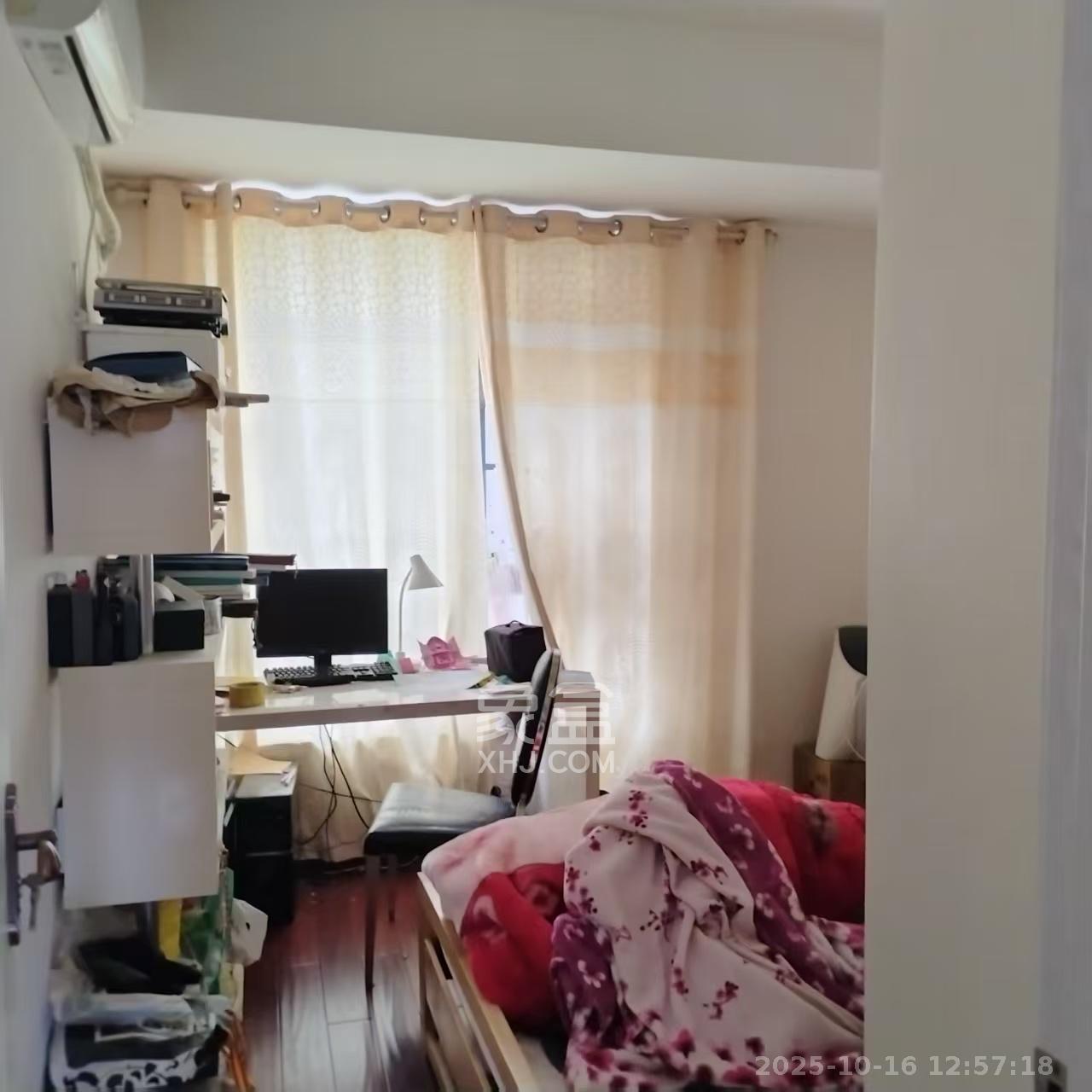 新盛珑璟台  3室2厅2卫    2600.0元/月室内图