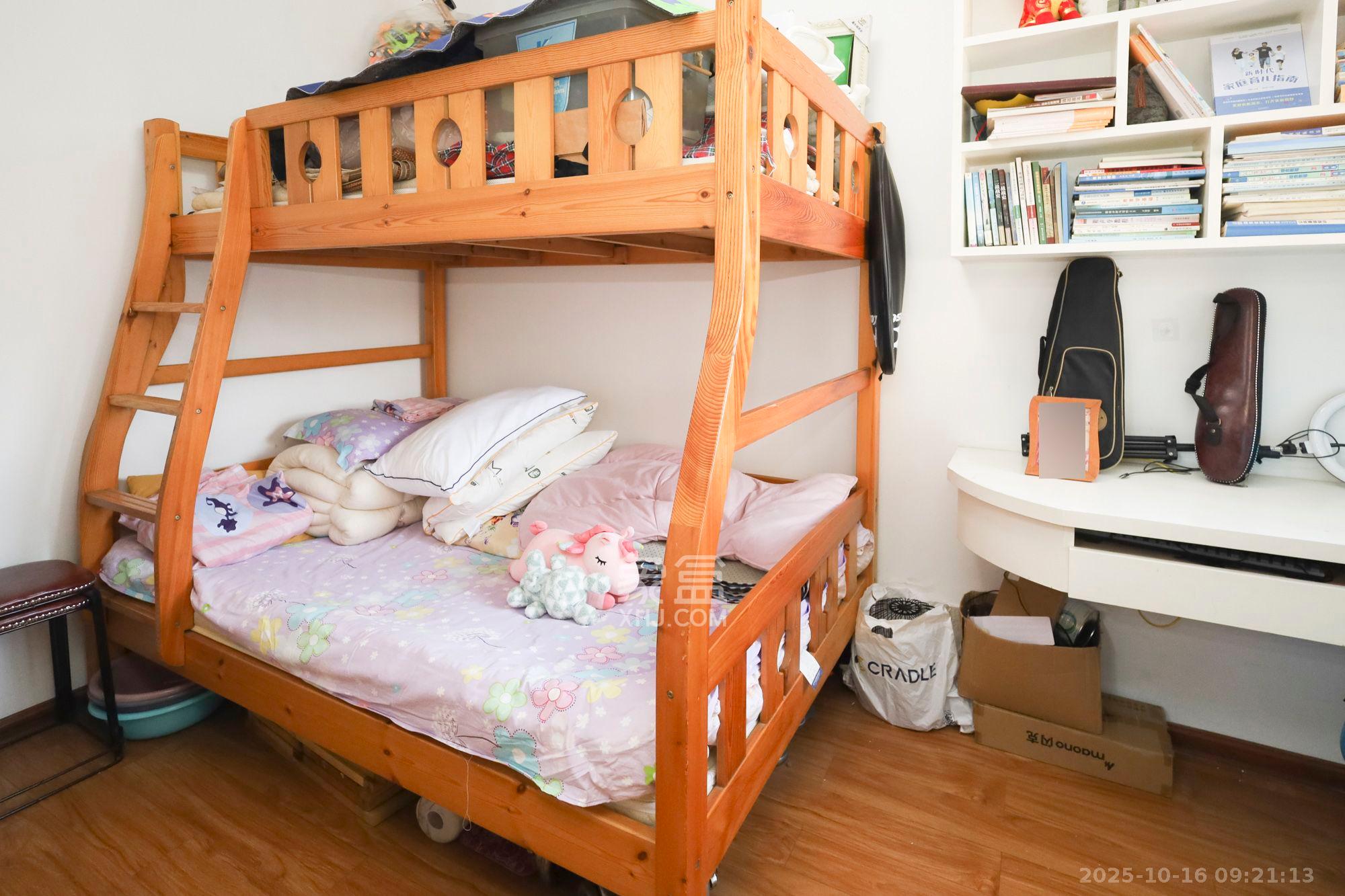 钱隆世家  3室2厅1卫    2200.0元/月室内图