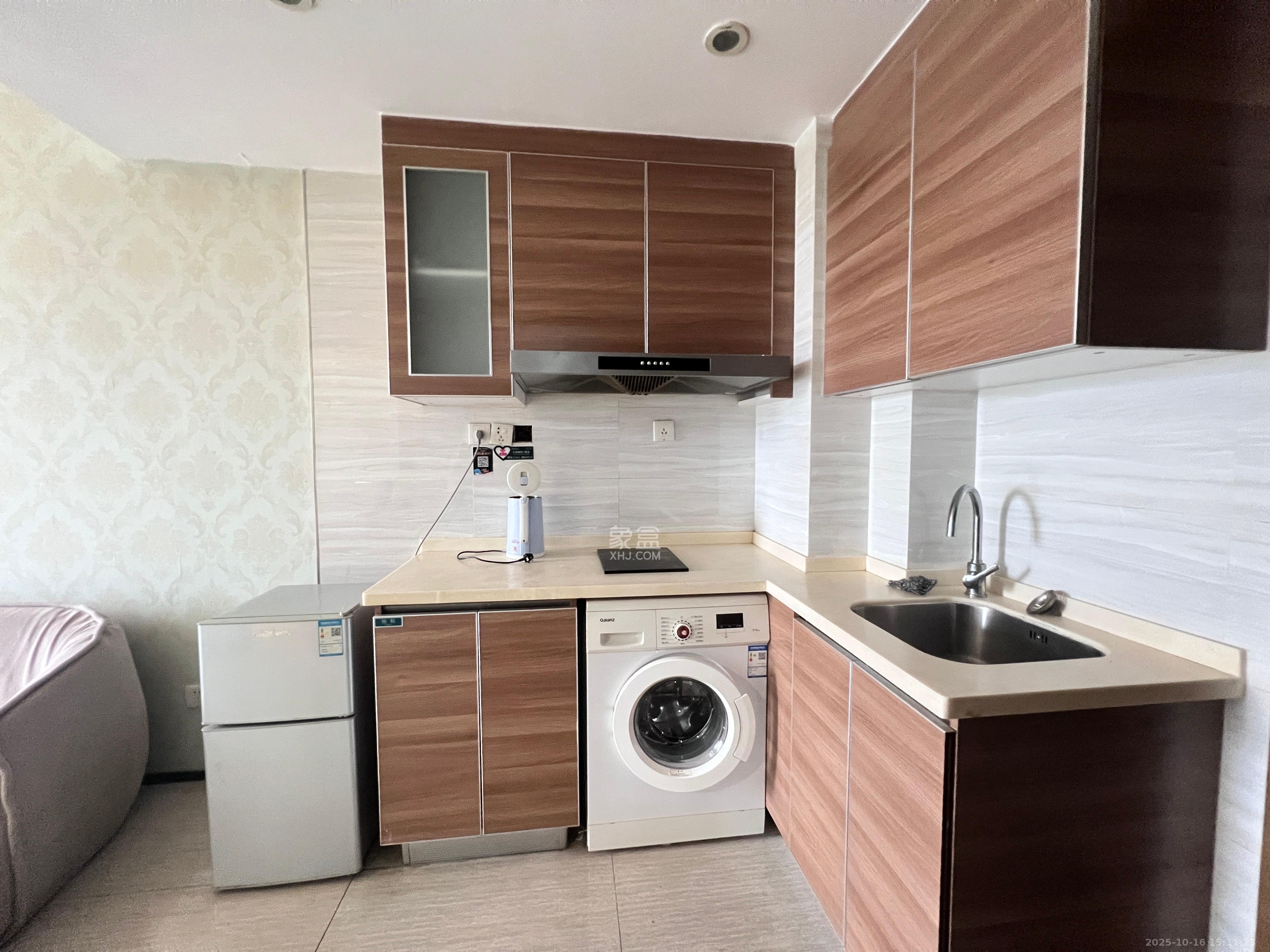 恒大国际广场  1室1厅1卫    1300.0元/月室内图