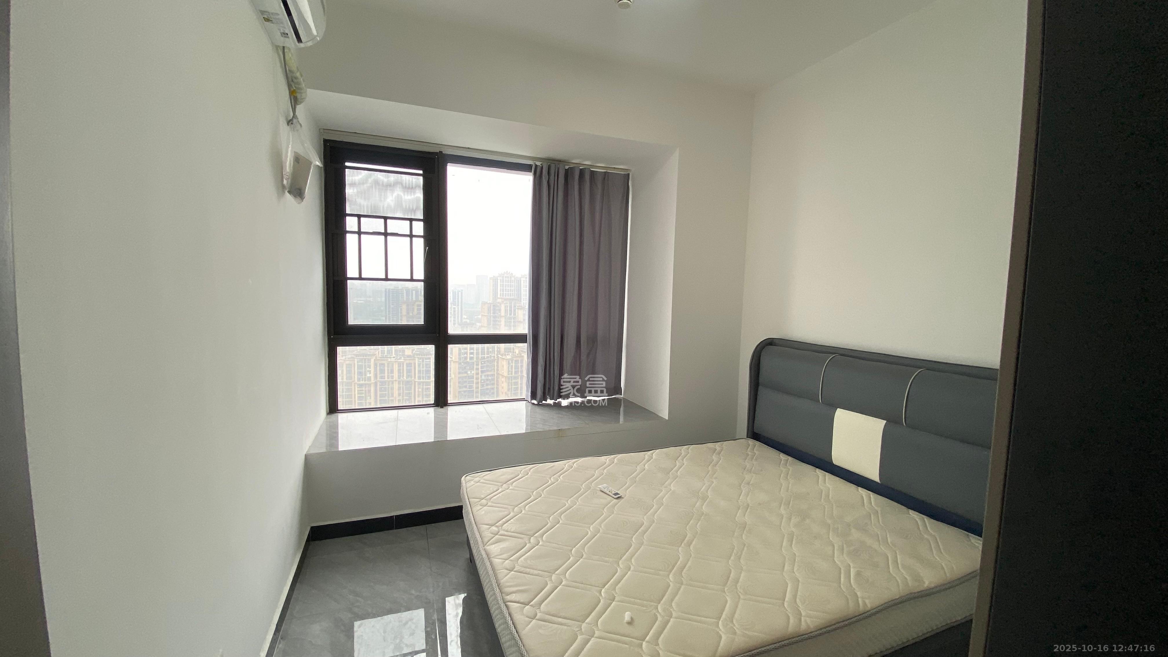 明昇壹城（明昇时代广场）二期  3室2厅2卫    2900.0元/月室内图