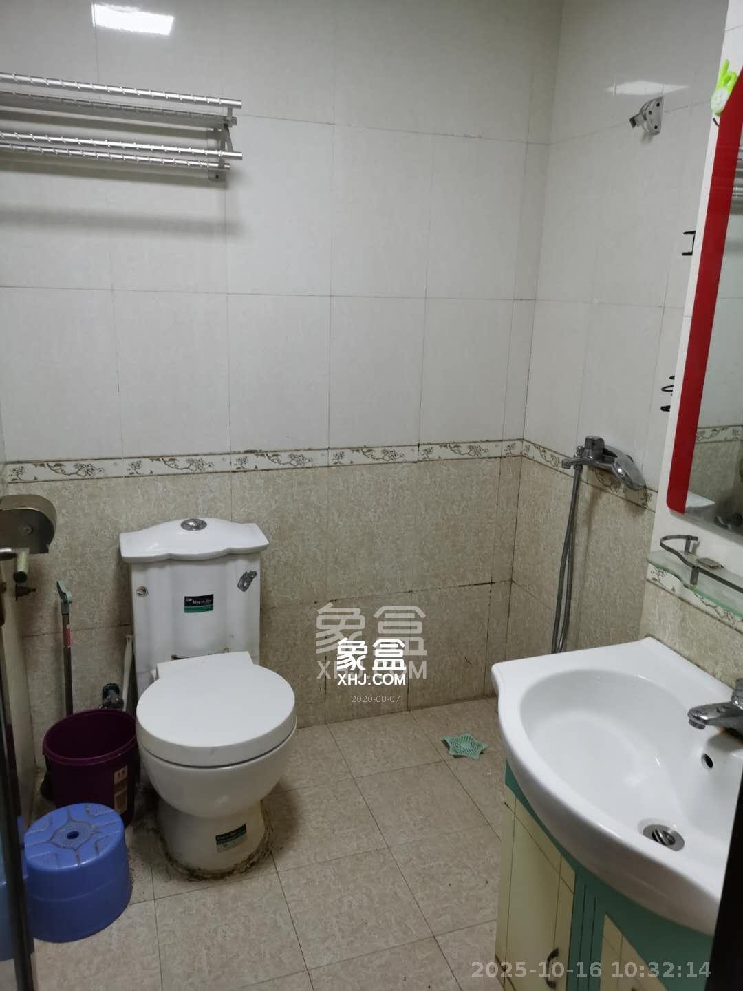 东上一品  2室1厅1卫    2100.0元/月室内图