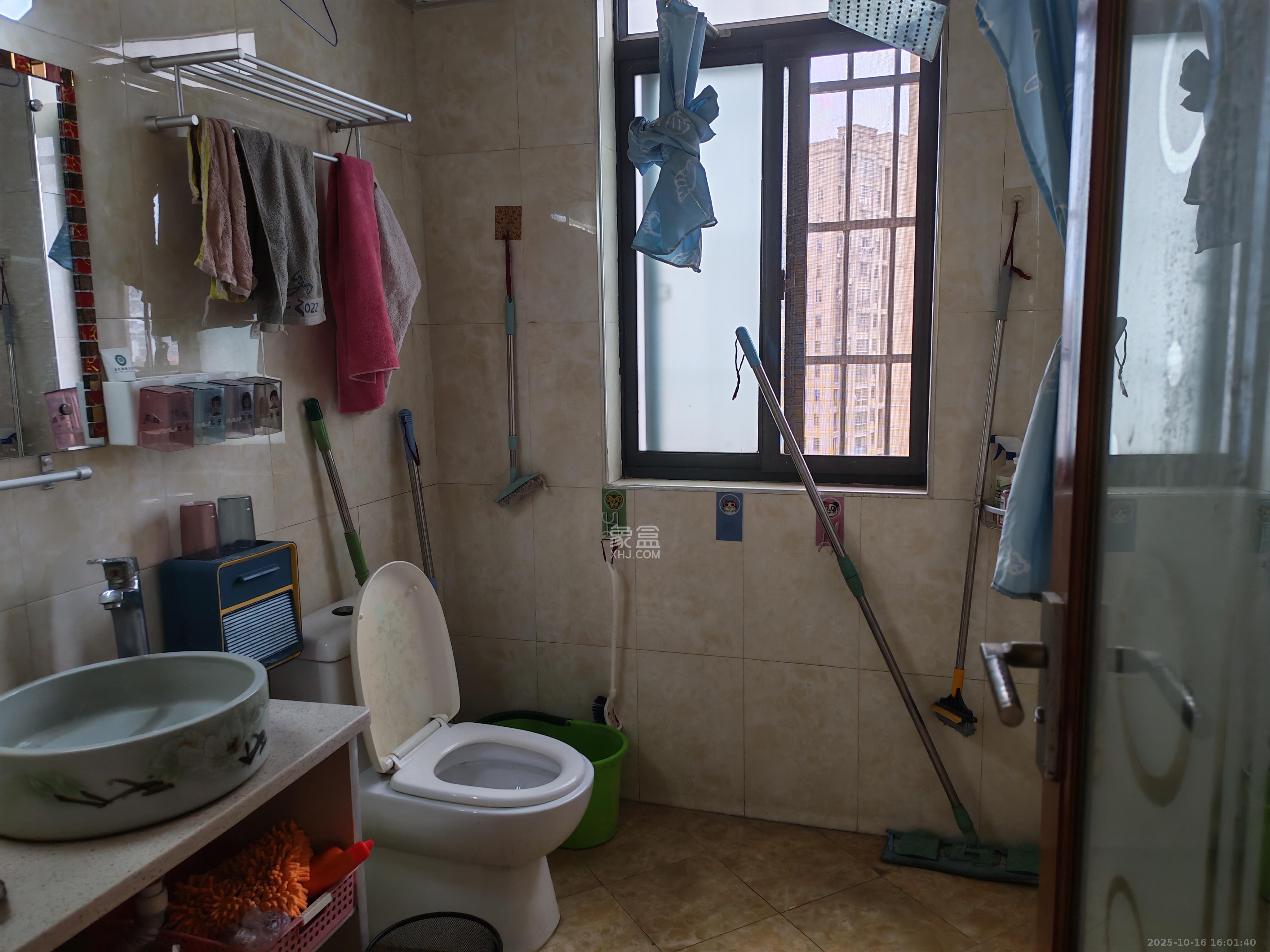 新盛珑璟台 2室2厅1卫 2000.0元/月 新盛珑璟台 2室2厅1卫 2000.0元/月室内图