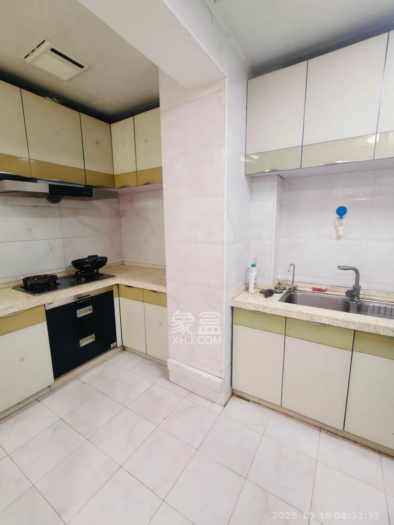 海洋半岛（月珑湾）  3室2厅1卫    2400.0元/月室内图