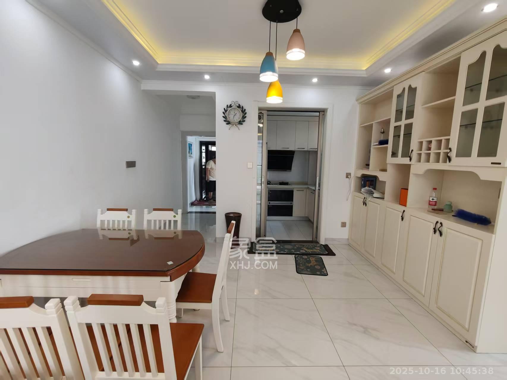 新景未来城 1室2厅2卫 1600.0元/月 新景未来城 1室2厅2卫 1600.0元/月户型图