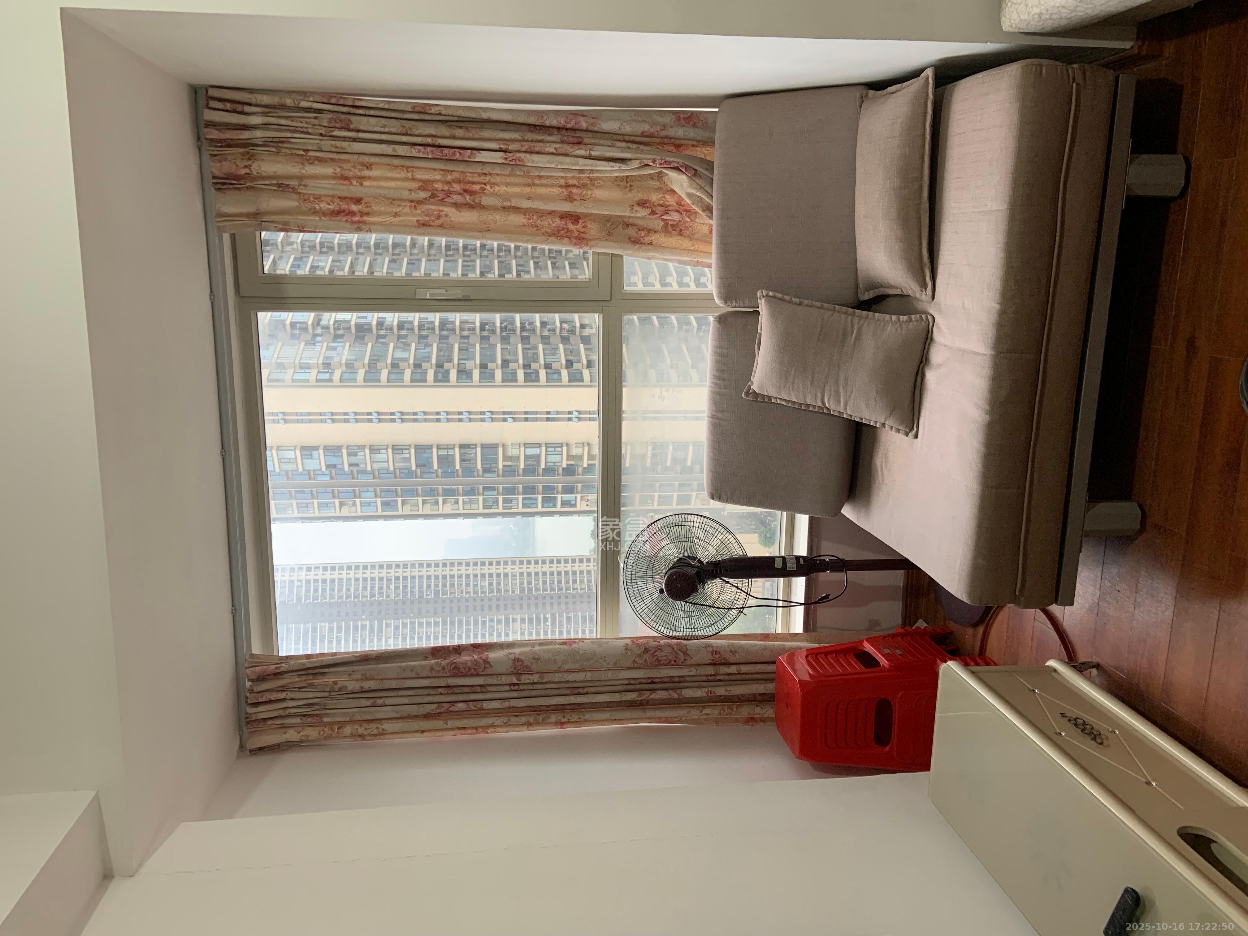 北辰三角洲E5区  1室1厅1卫    2200.0元/月室内图