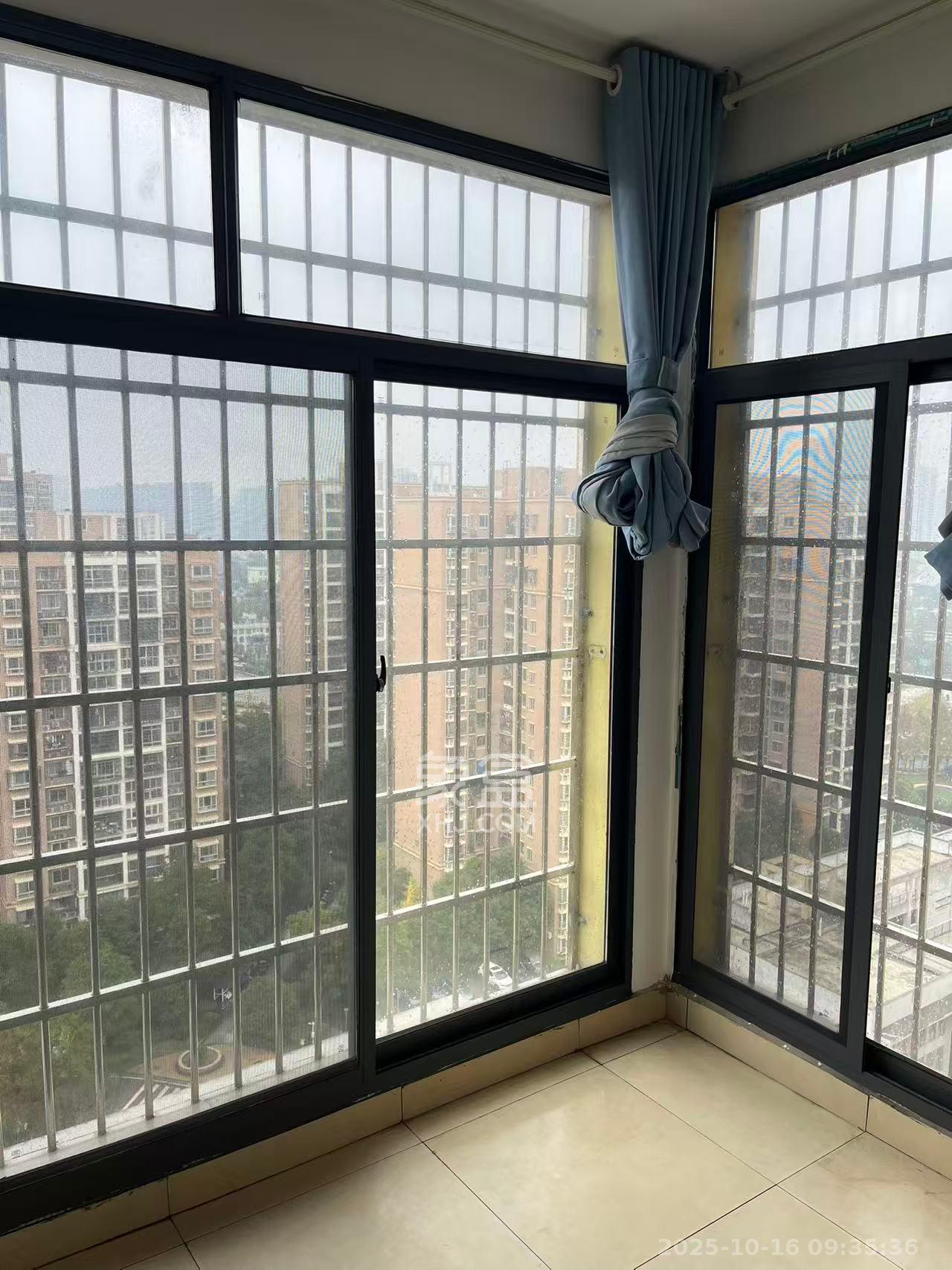 和润园一、二期  3室1厅1卫    1800.0元/月