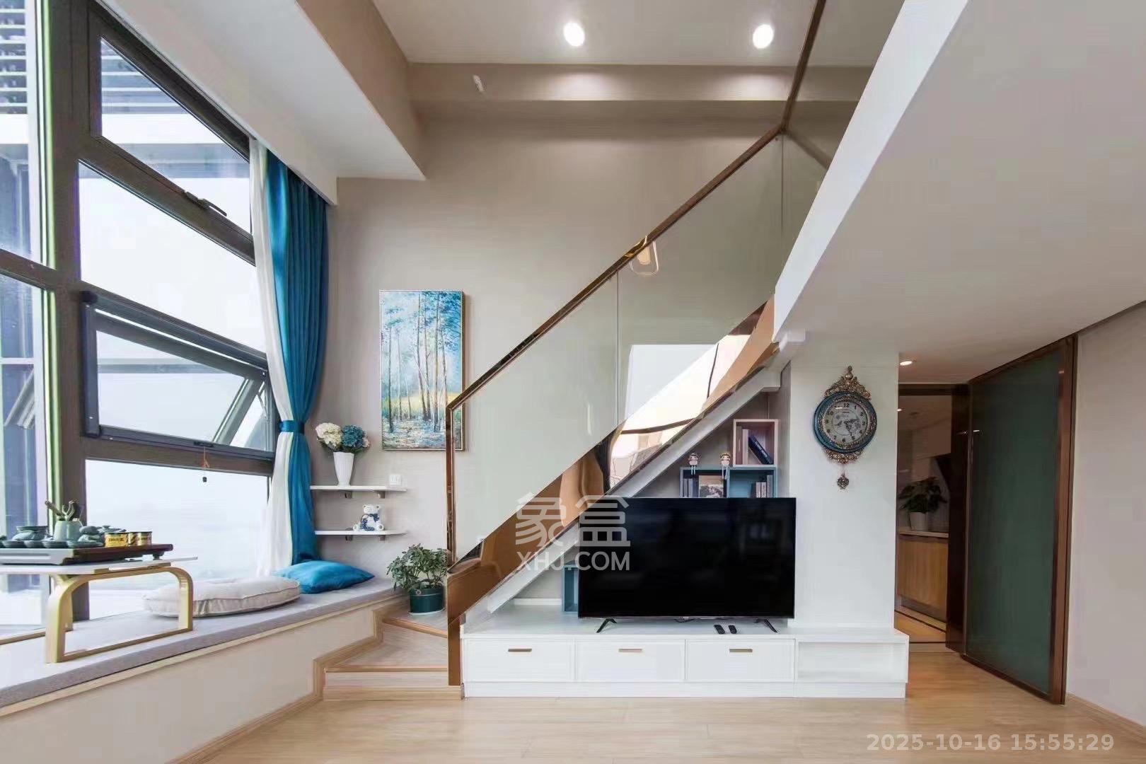 远洋外滩壹号  2室1厅1卫    3800.0元/月室内图