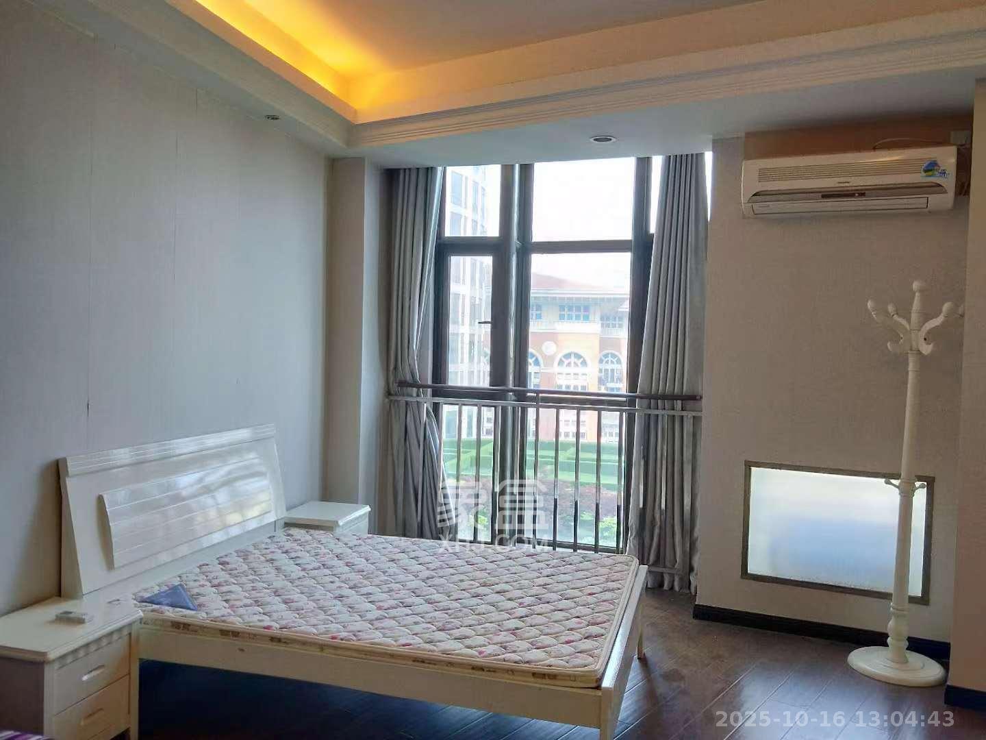 铂宫  1室1厅1卫    1900.0元/月室内图