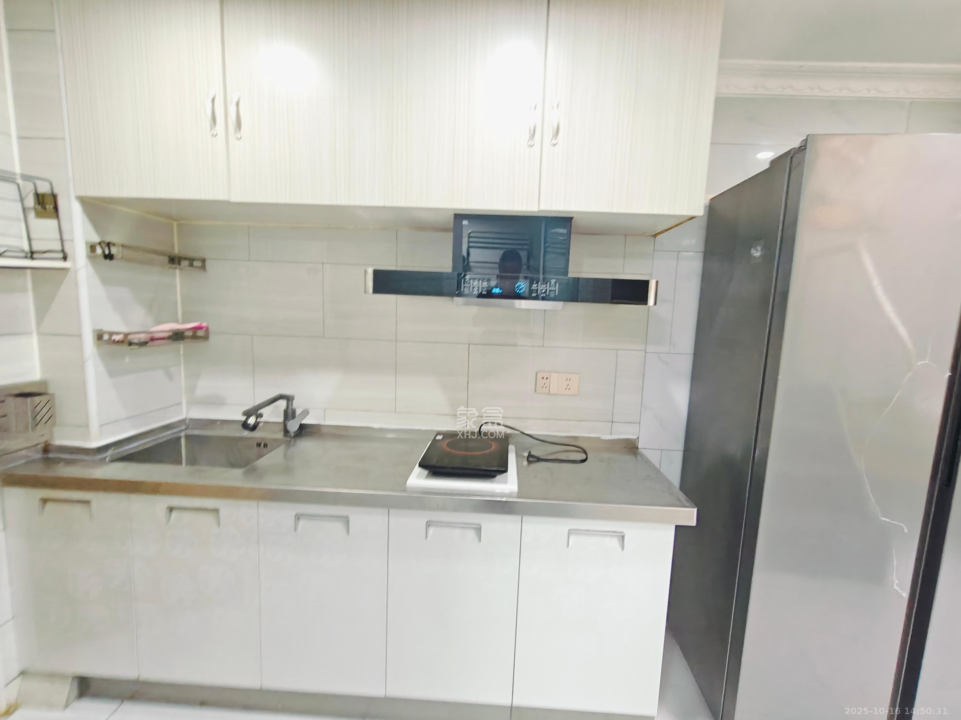 海伦春天  2室1厅1卫    1700.0元/月 海伦春天  2室1厅1卫    1700.0元/月室内图