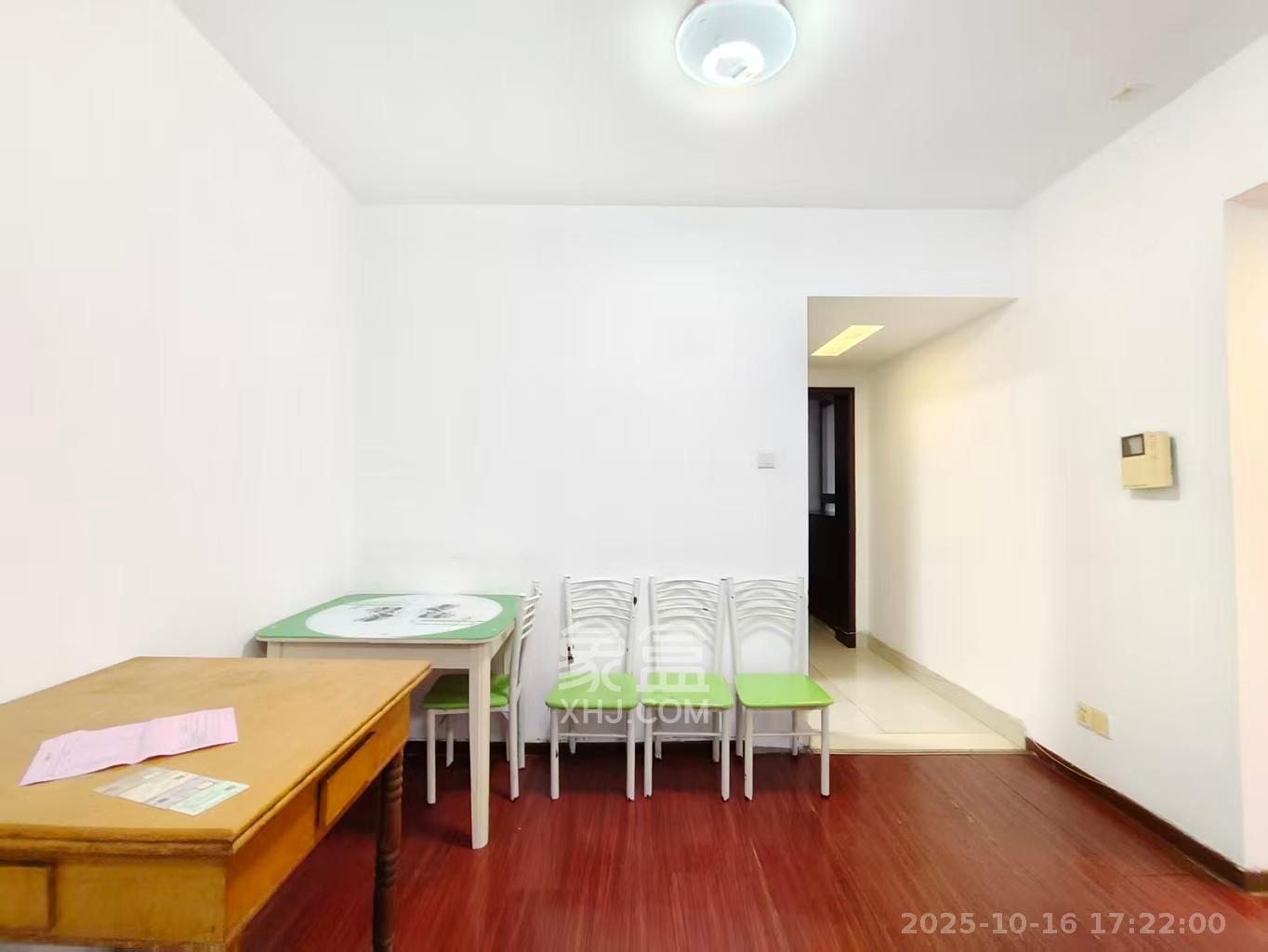 银港水晶城  2室2厅1卫    2000.0元/月室内图