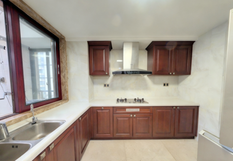 海阔天空-国瑞城二期（雅仕苑）  4室2厅2卫    4800.0元/月室内图